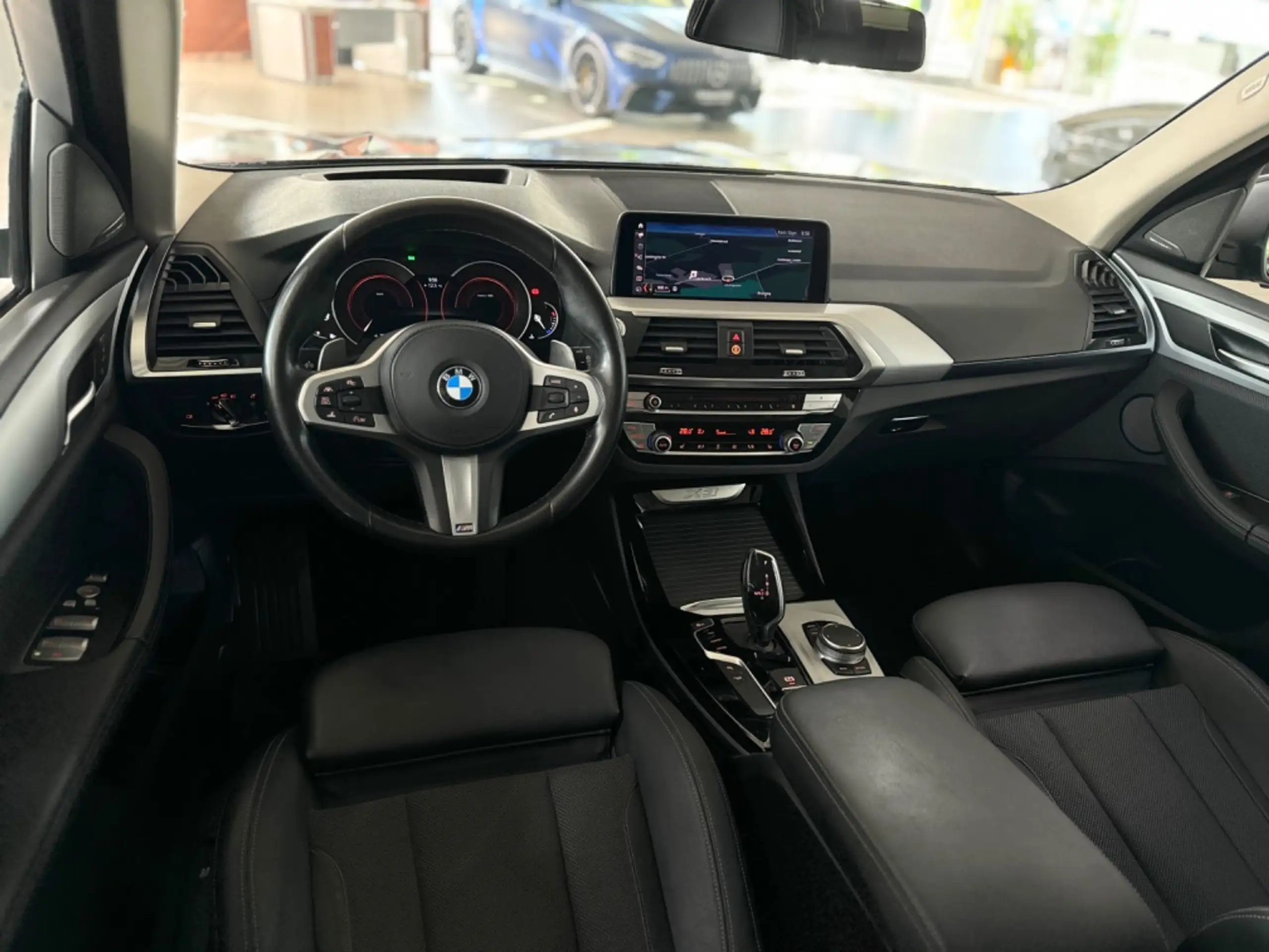 BMW - X3