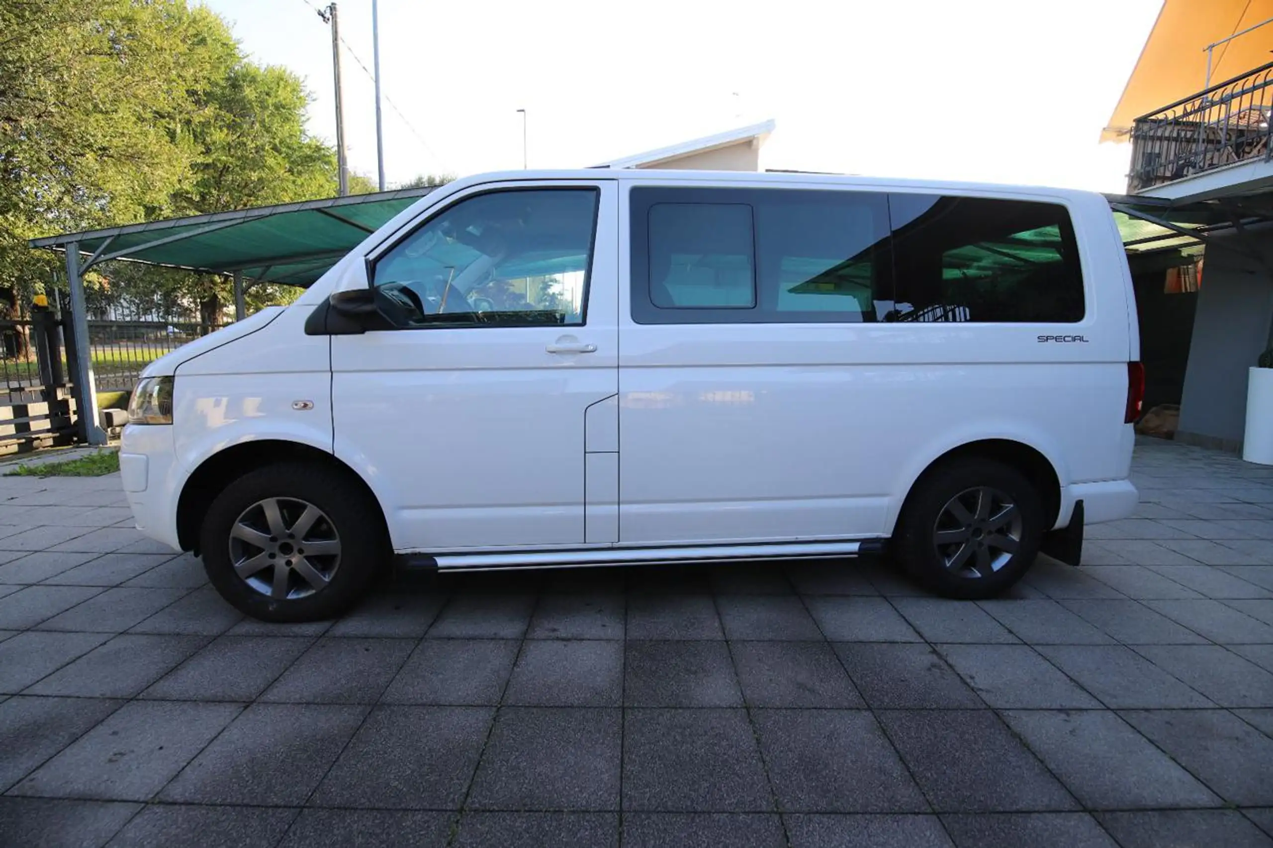 Volkswagen - T5 Multivan