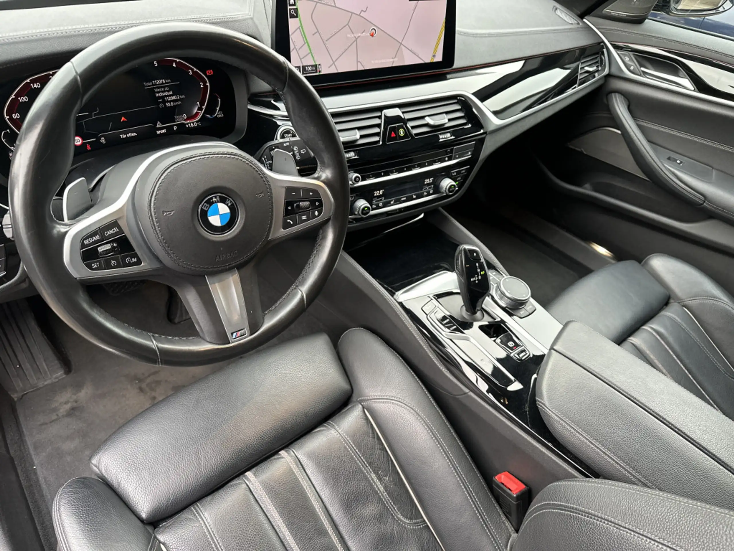 BMW - 520