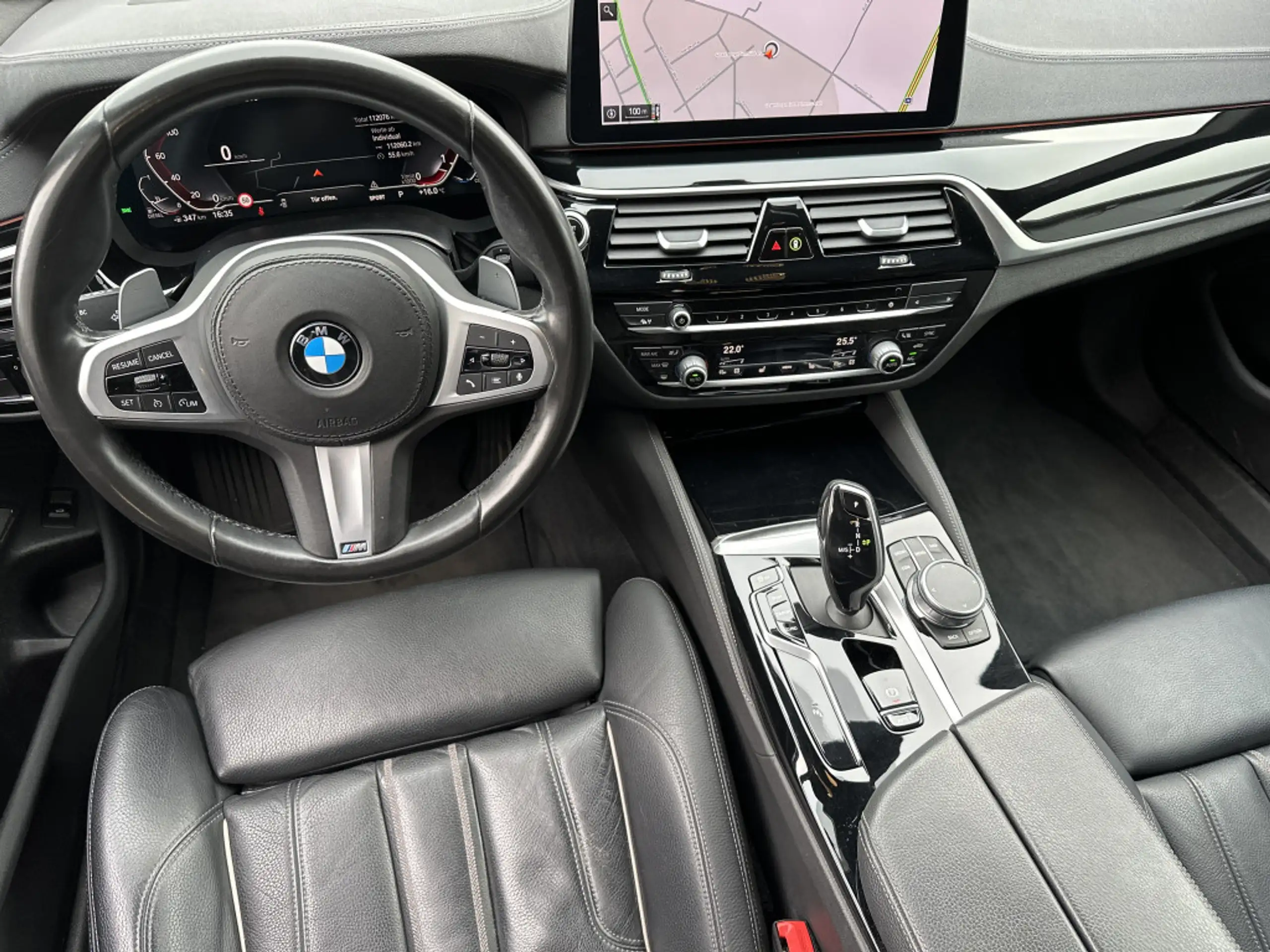 BMW - 520