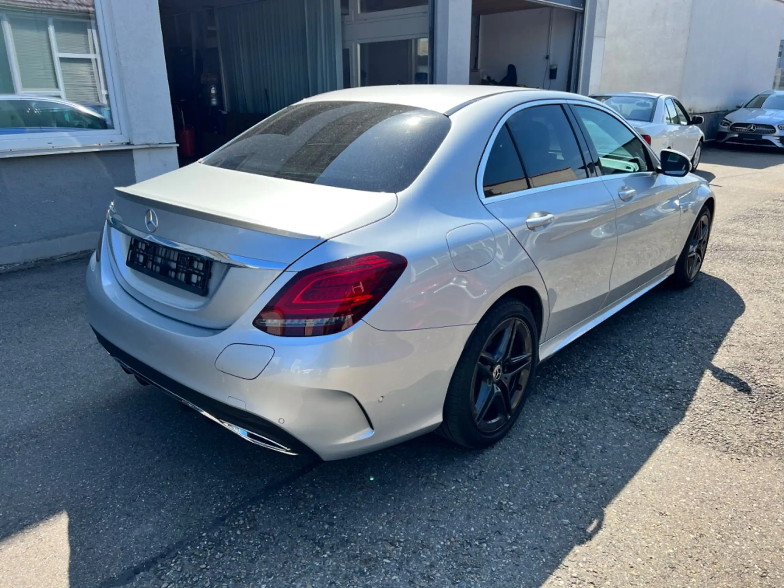 Mercedes-Benz - C 300