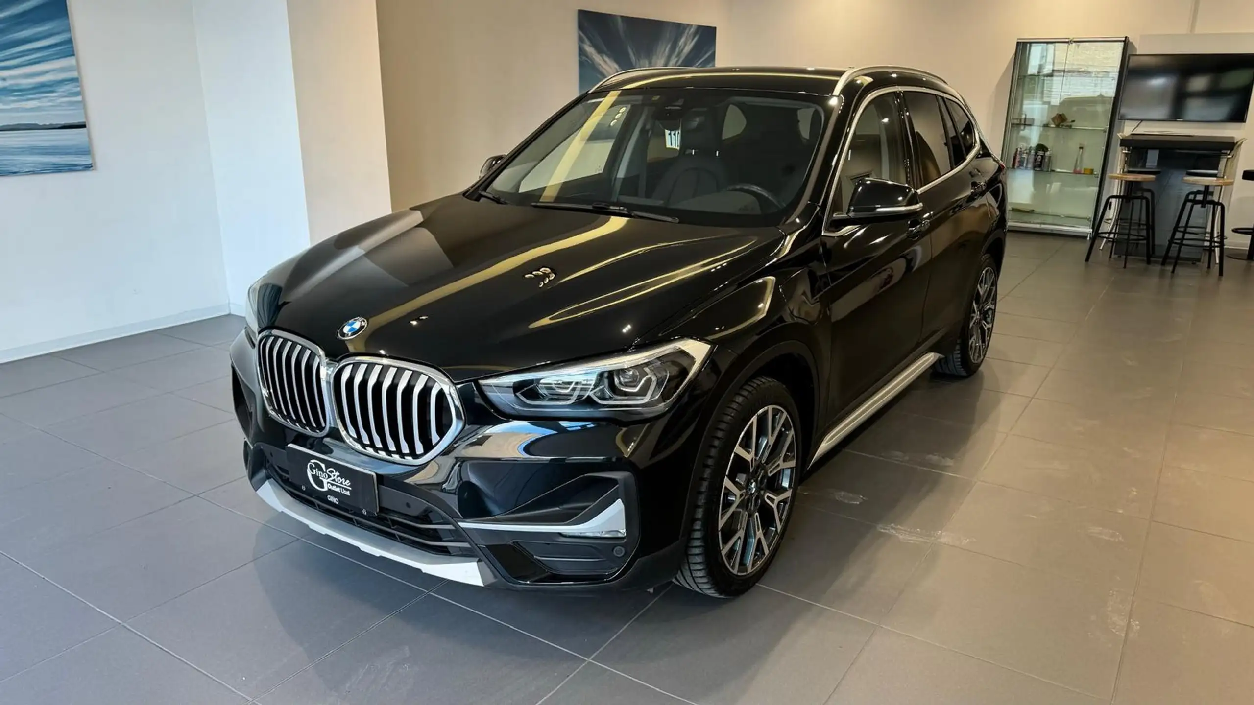 BMW - X1