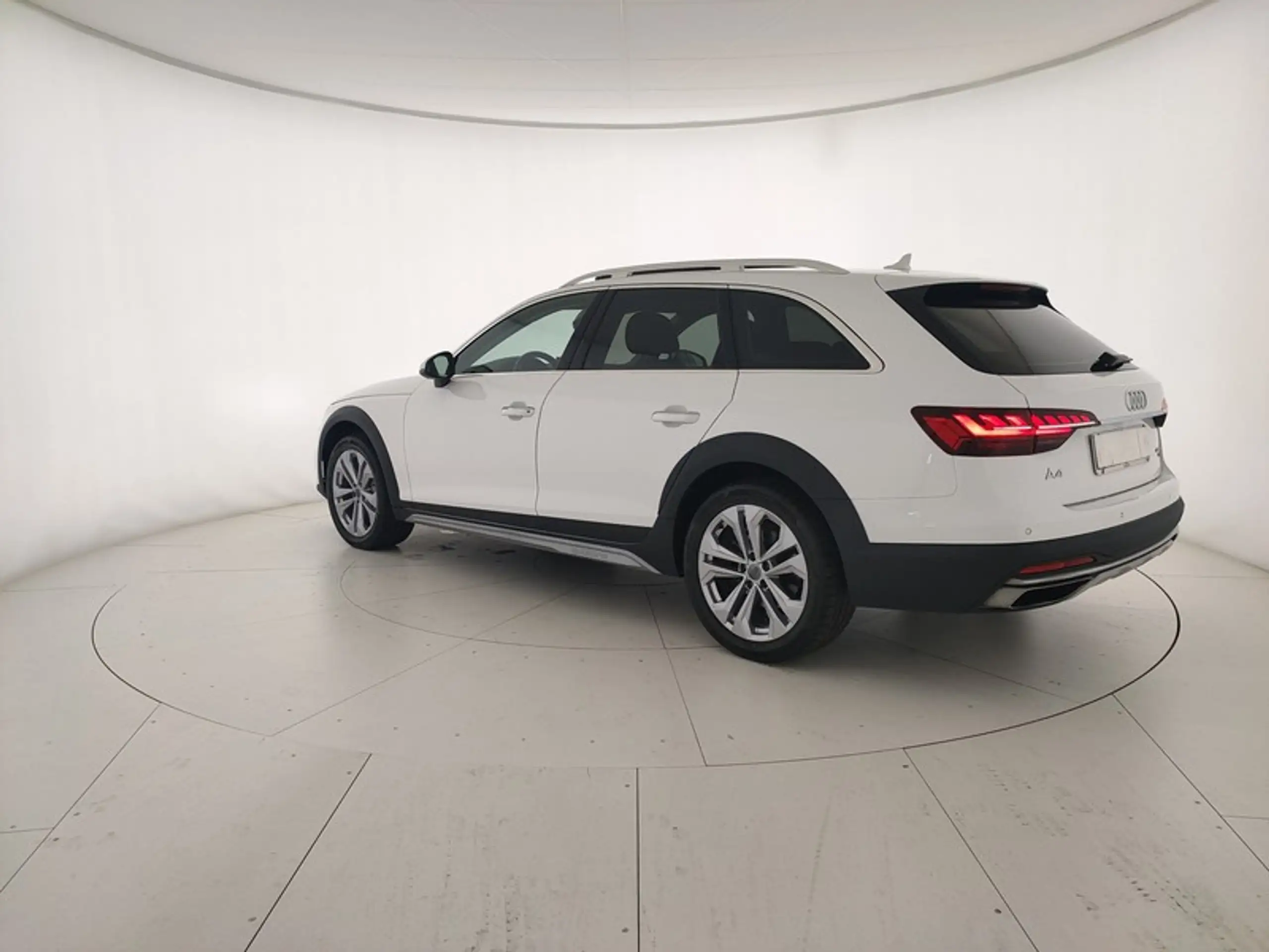 Audi - A4 allroad