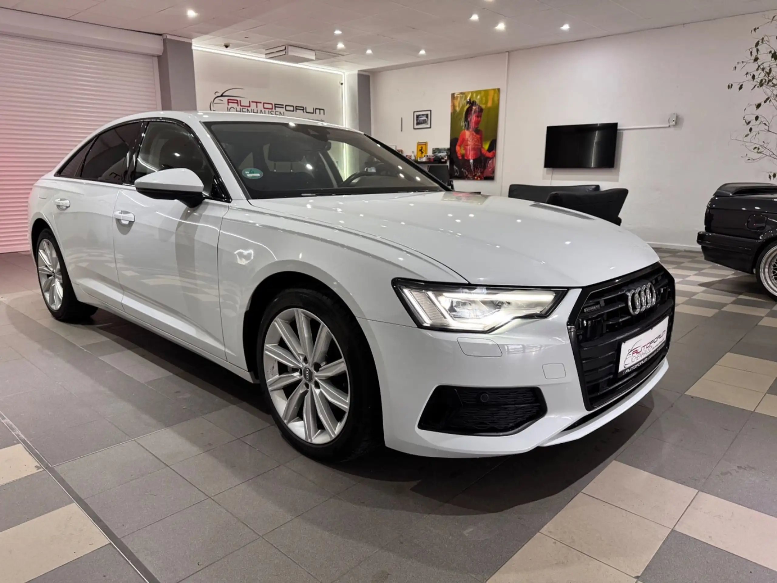 Audi - A6