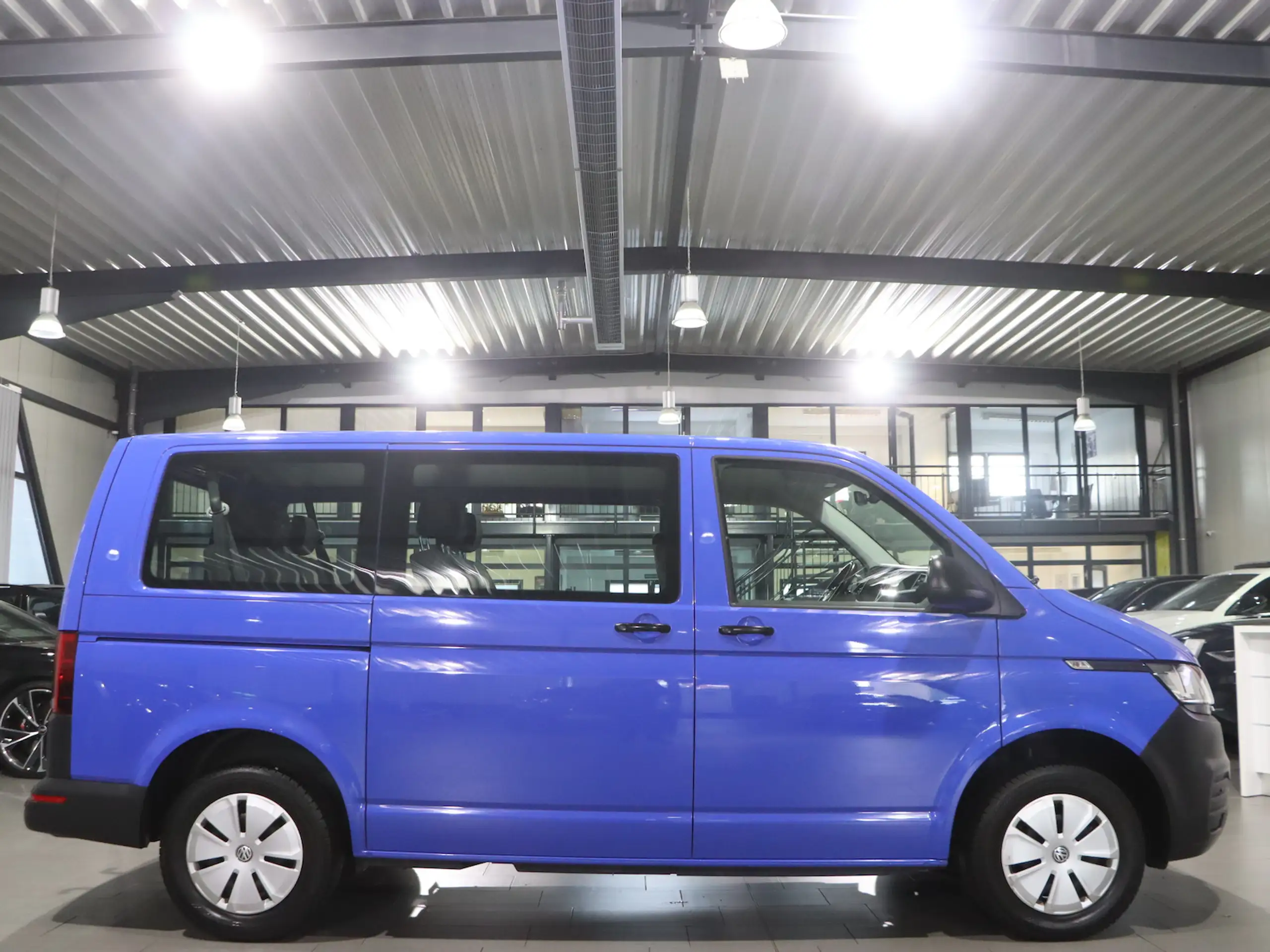 Volkswagen - T6.1 Transporter