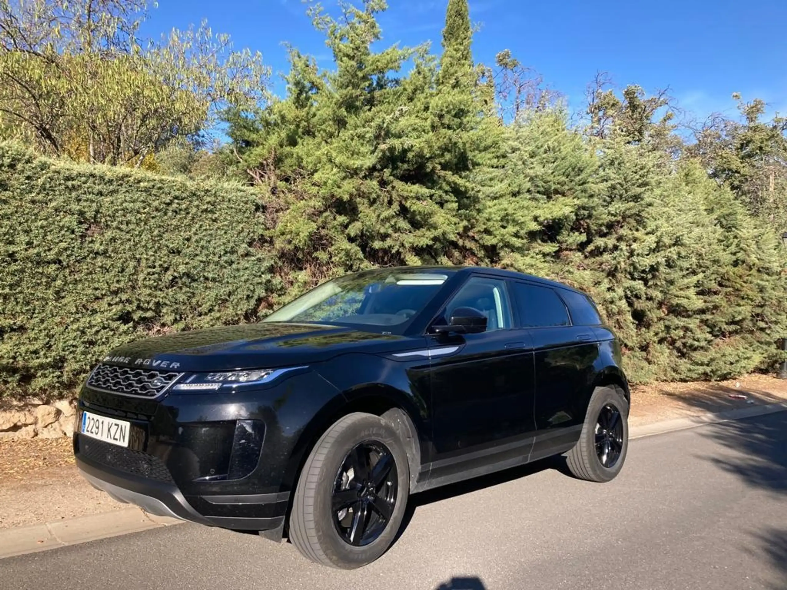 Land Rover - Range Rover Evoque