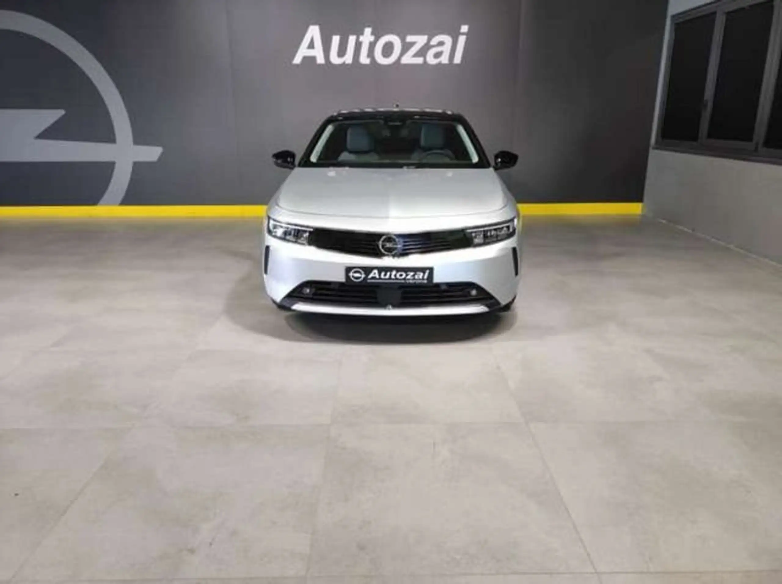 Opel Astra 2023