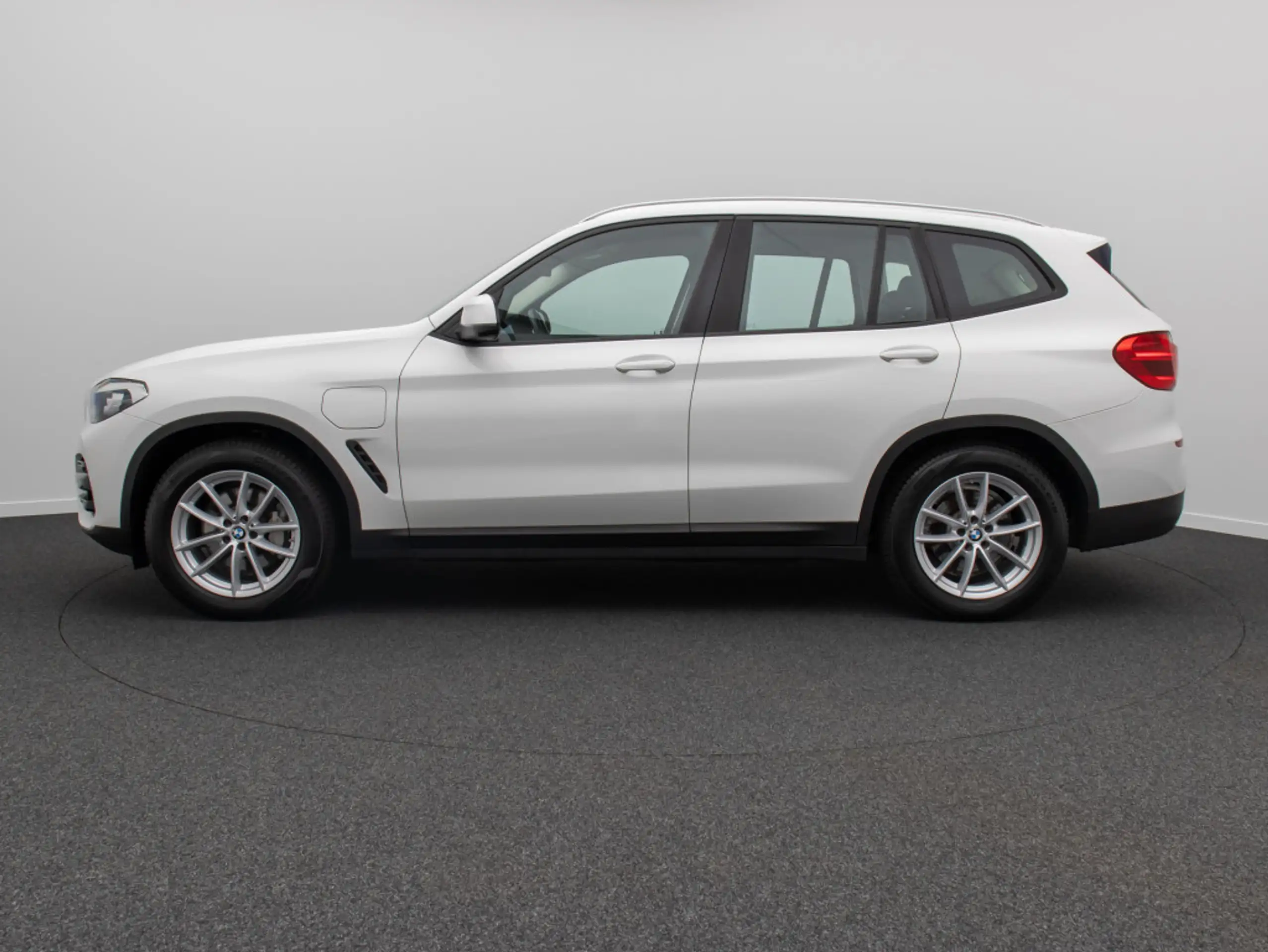 BMW - X3