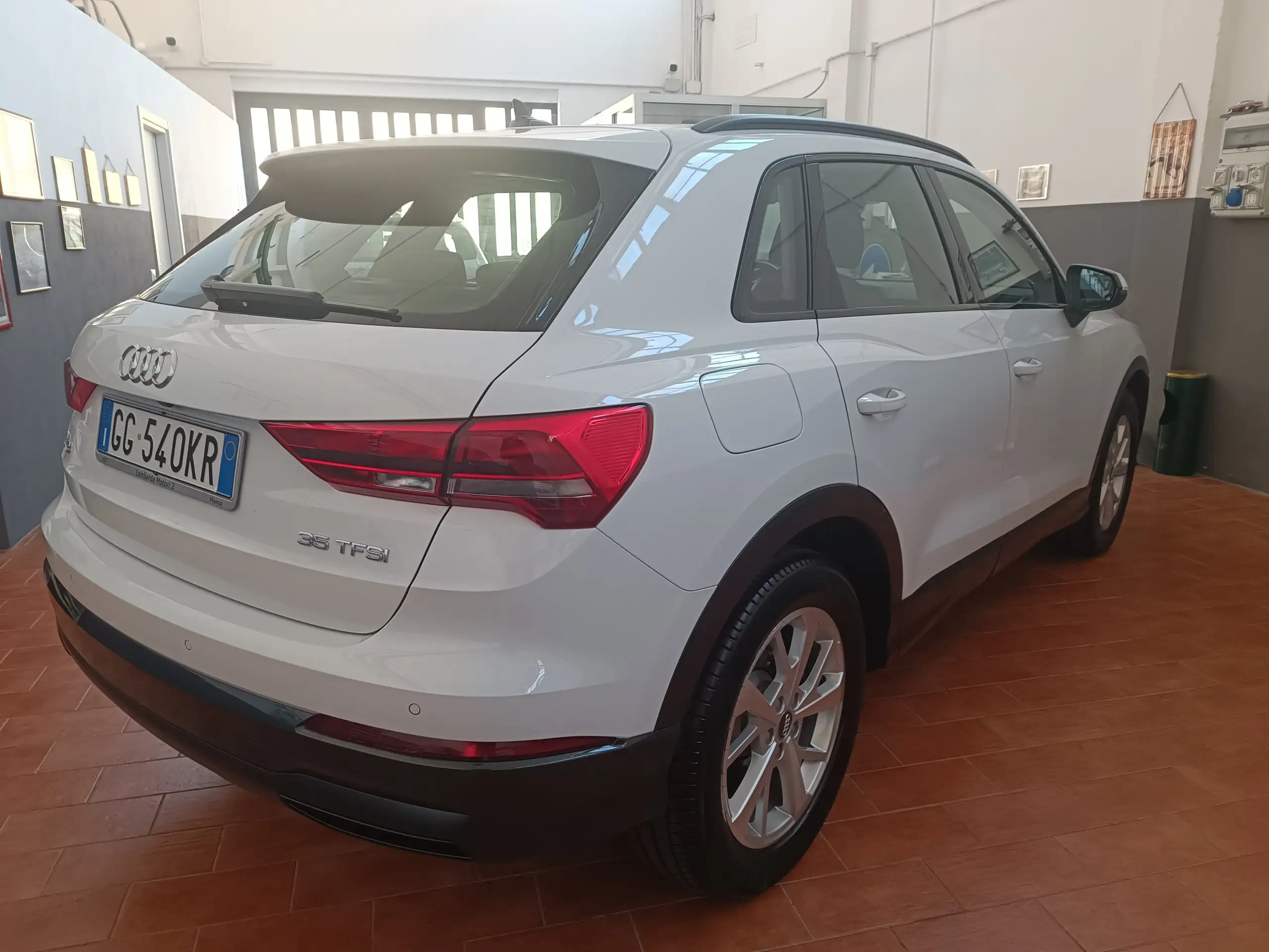 Audi - Q3