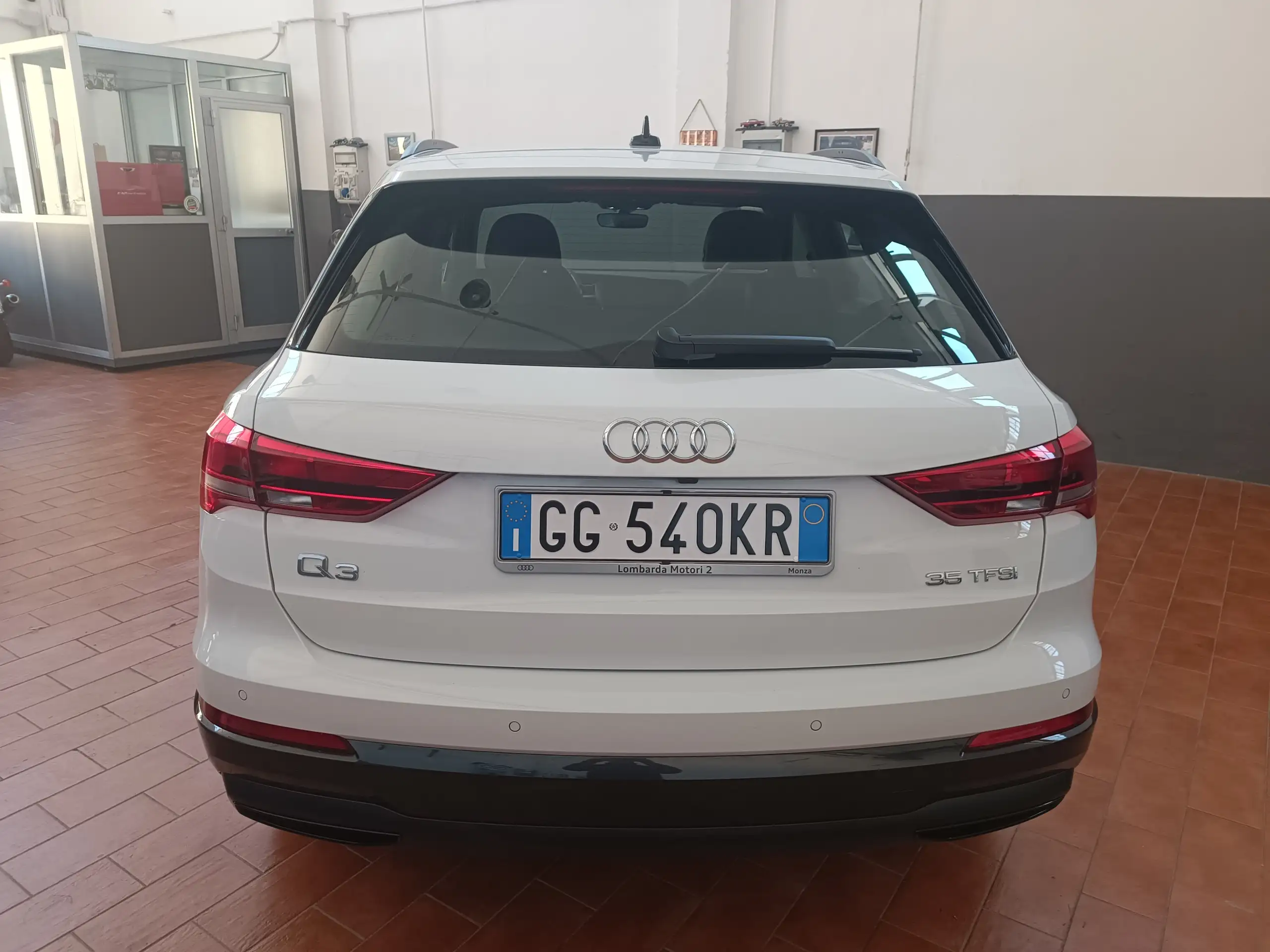 Audi - Q3