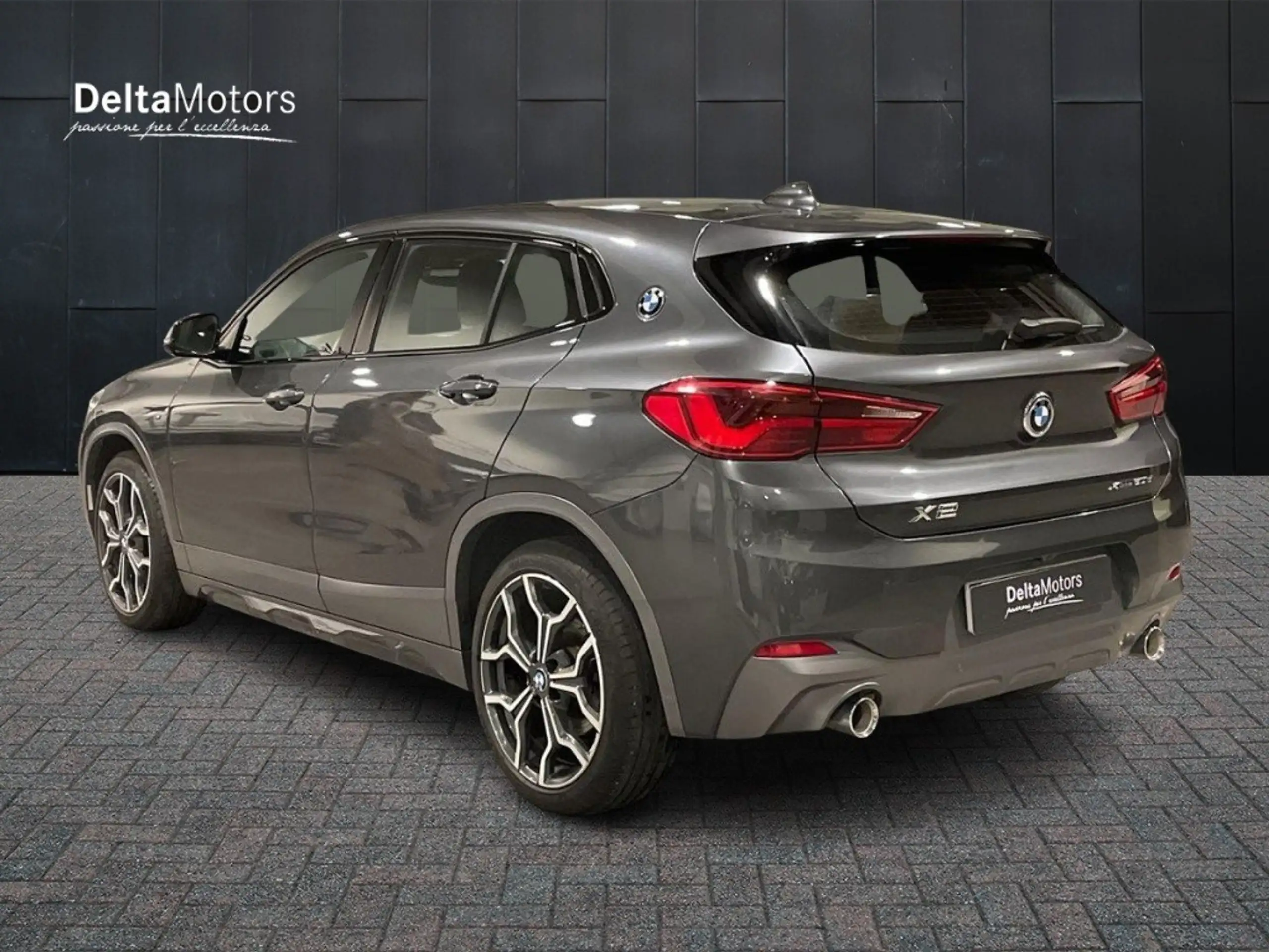 BMW - X2