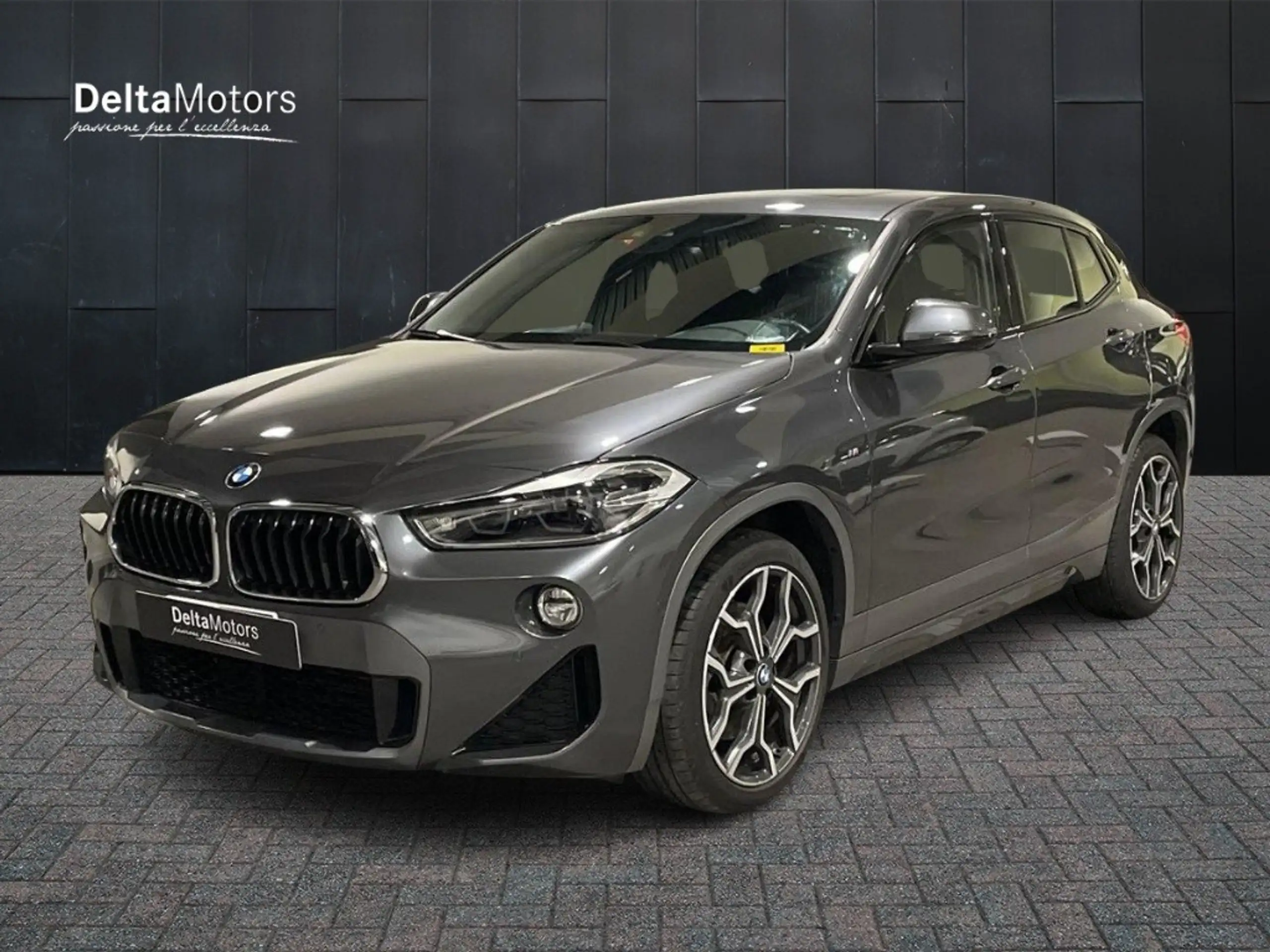 BMW - X2