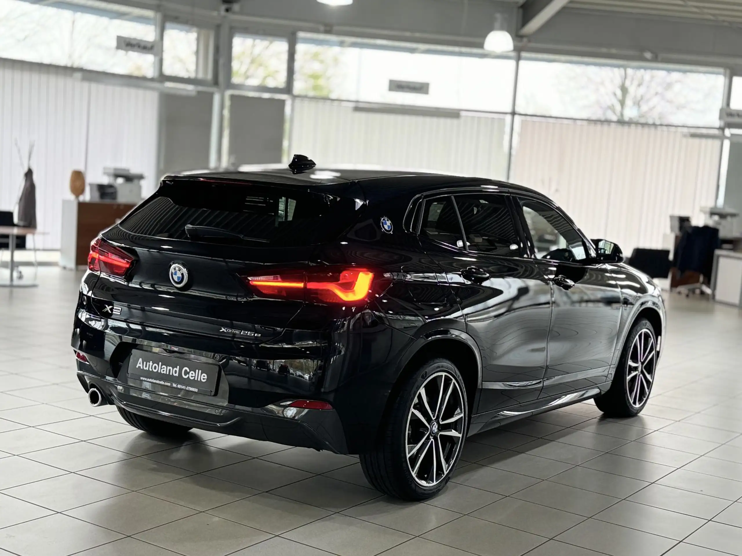 BMW - X2