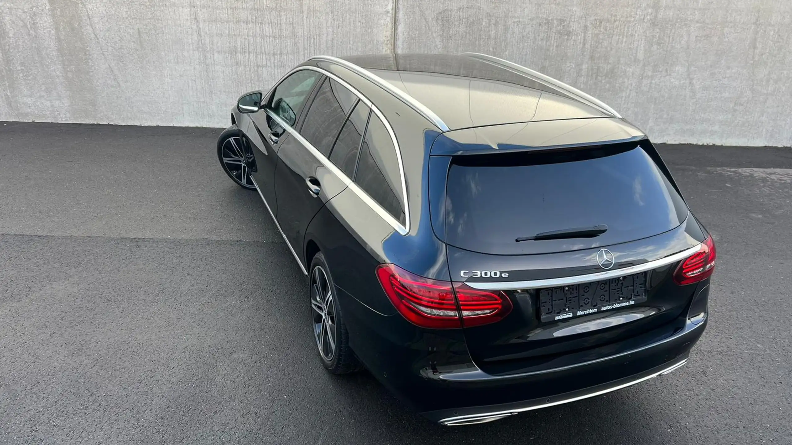 Mercedes-Benz - C 300