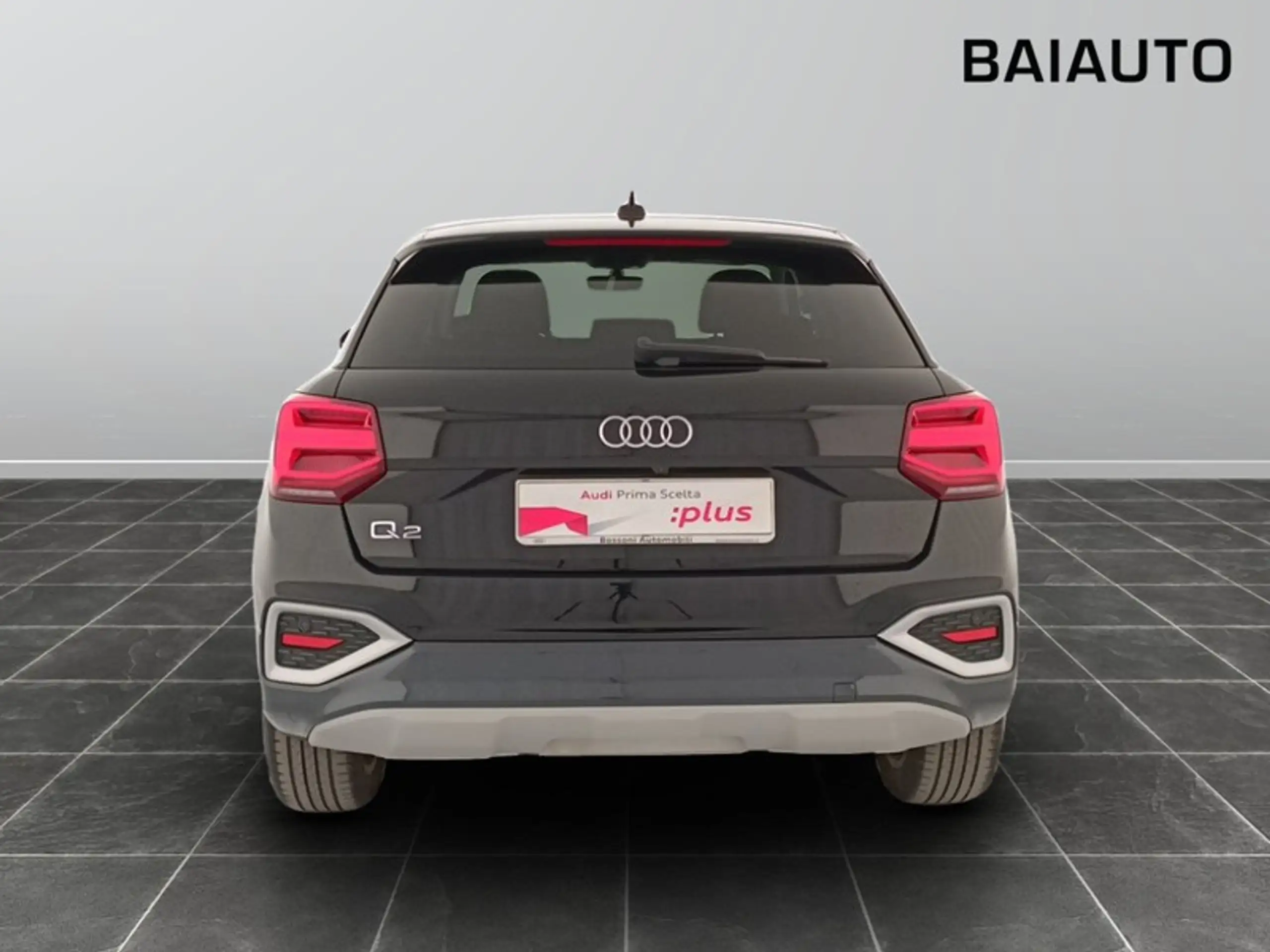 Audi - Q2