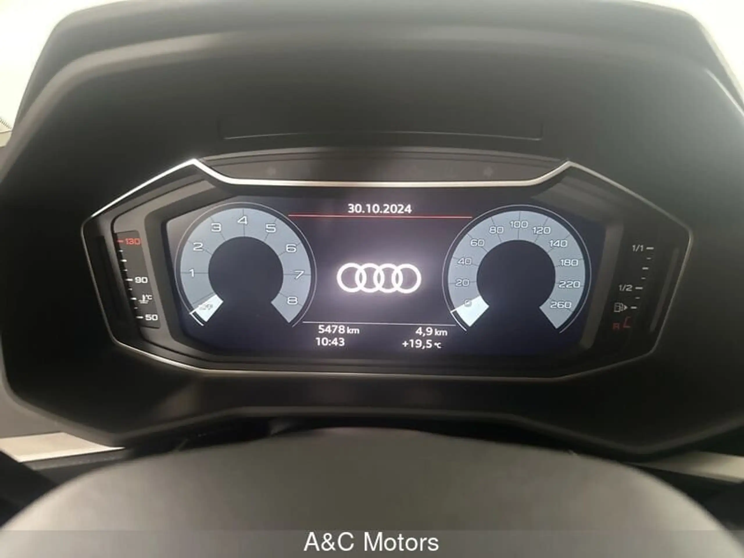 Audi - A1