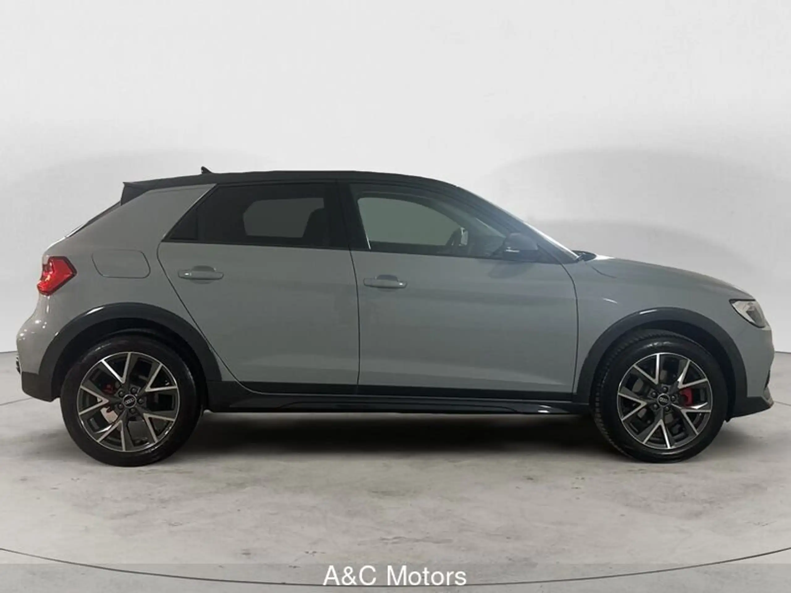 Audi - A1