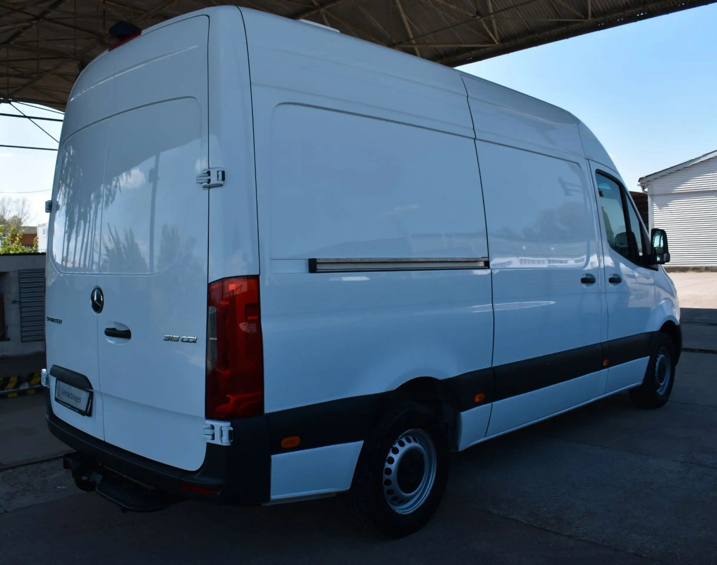 Mercedes-Benz - Sprinter