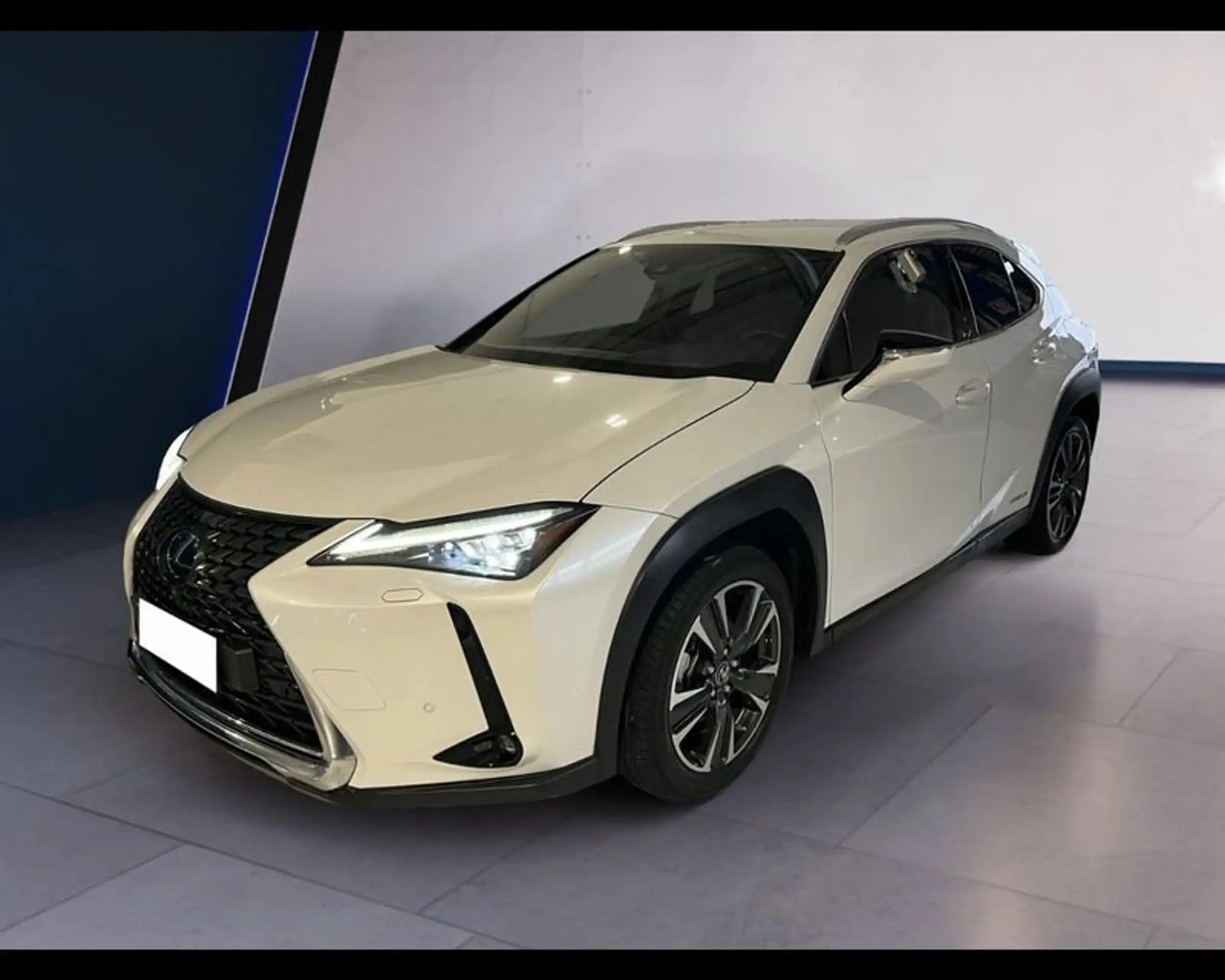 Lexus - UX 250h