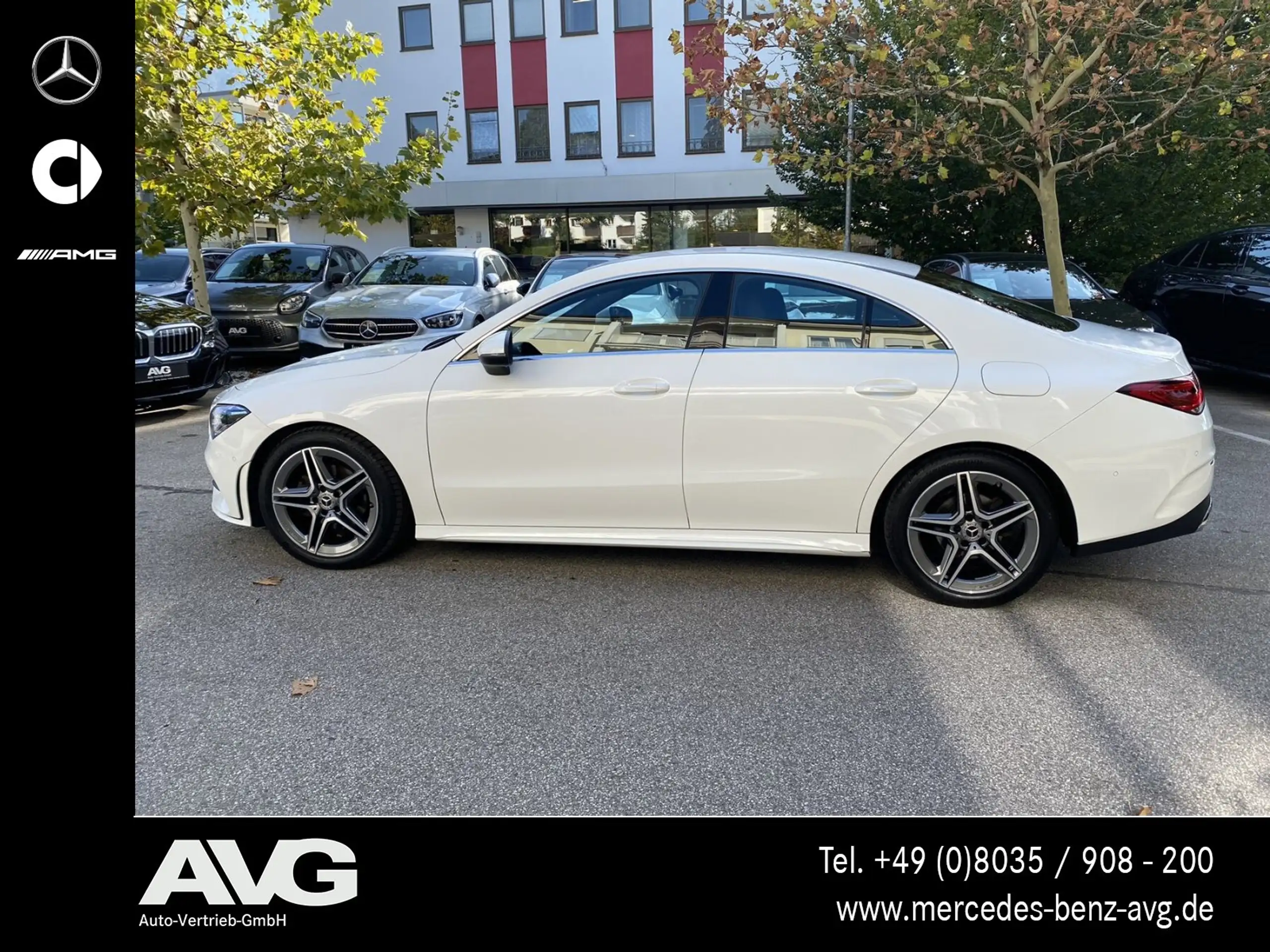 Mercedes-Benz - CLA 180