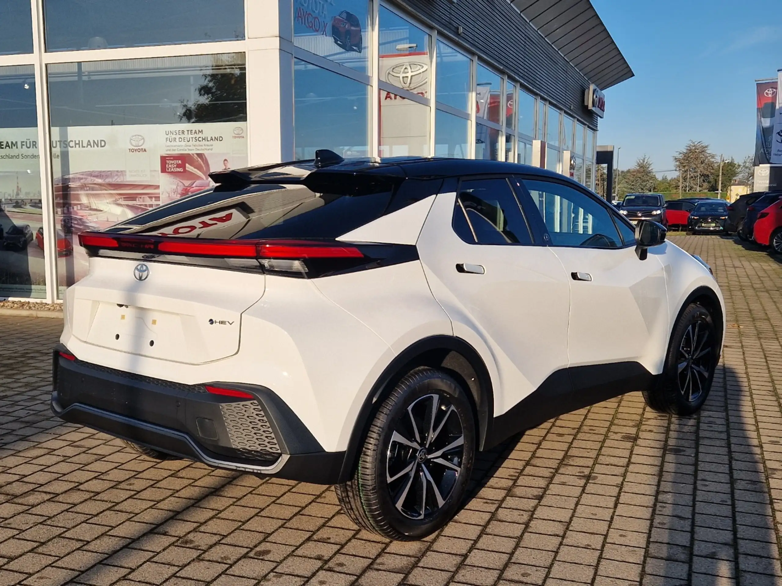 Toyota - C-HR