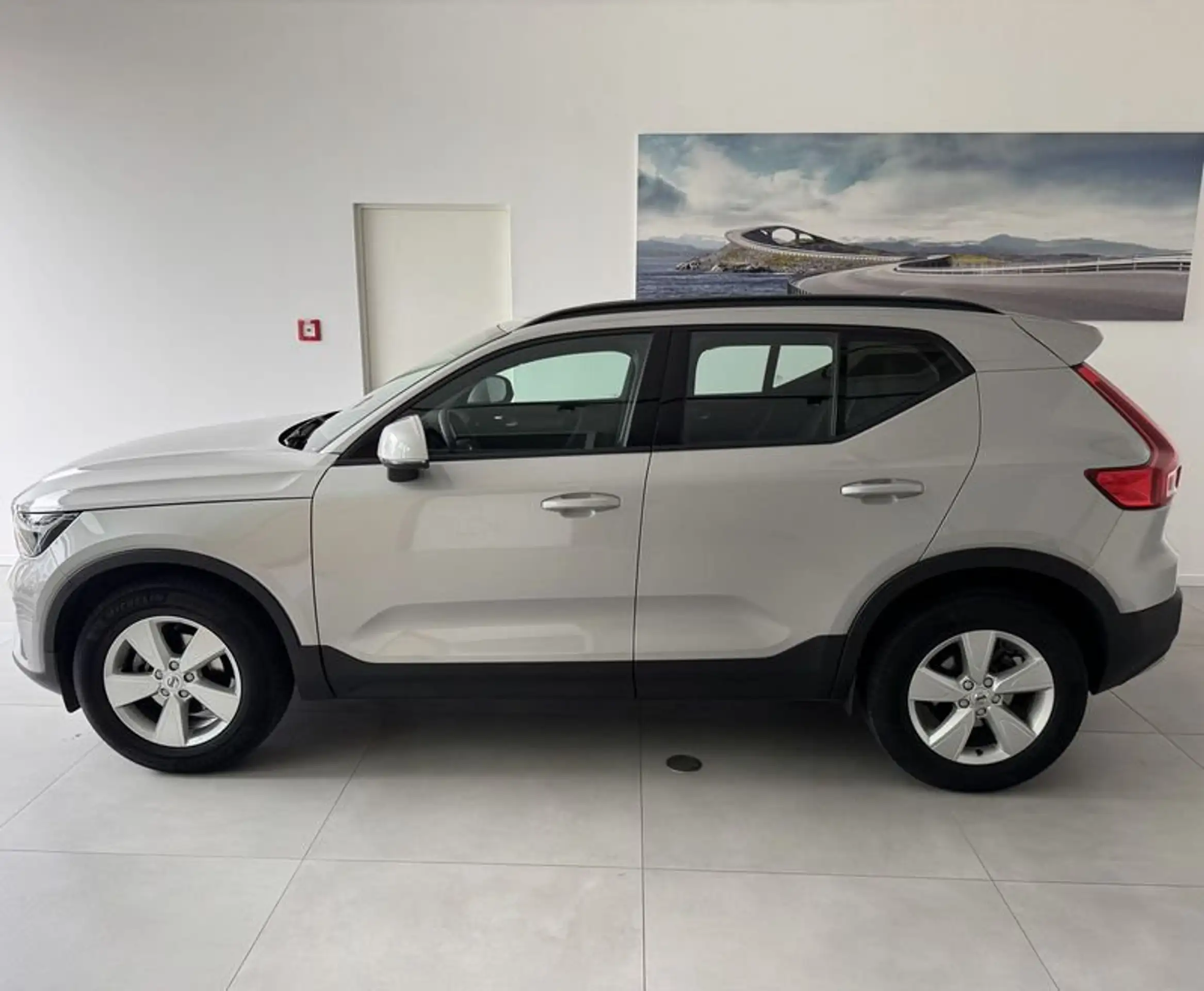 Volvo - XC40