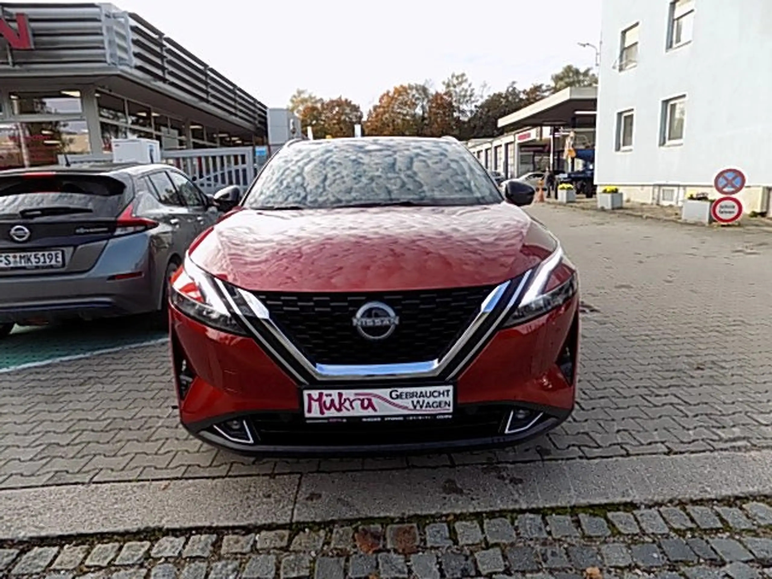 Nissan - Qashqai