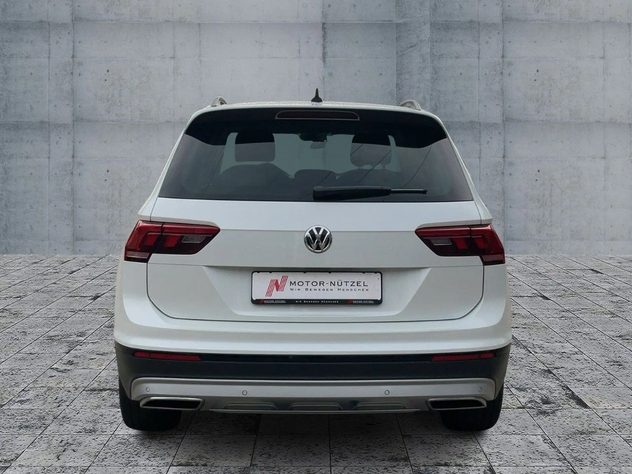 Volkswagen - Tiguan