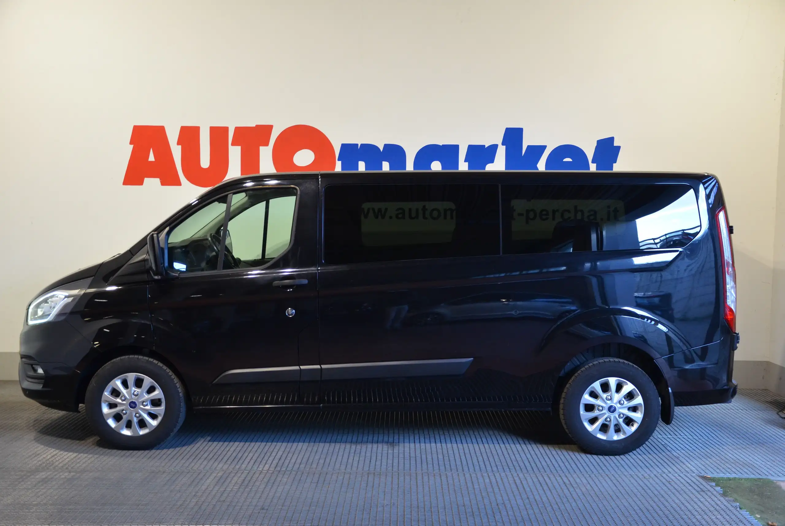 Ford - Transit Custom