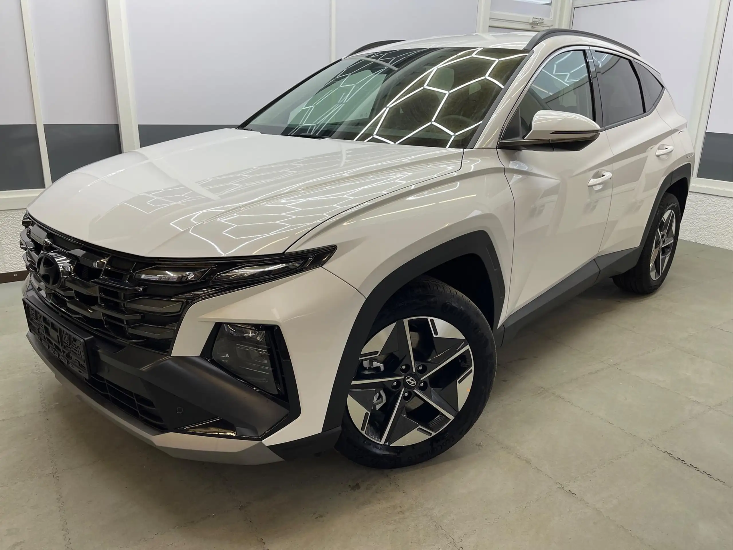 Hyundai - TUCSON