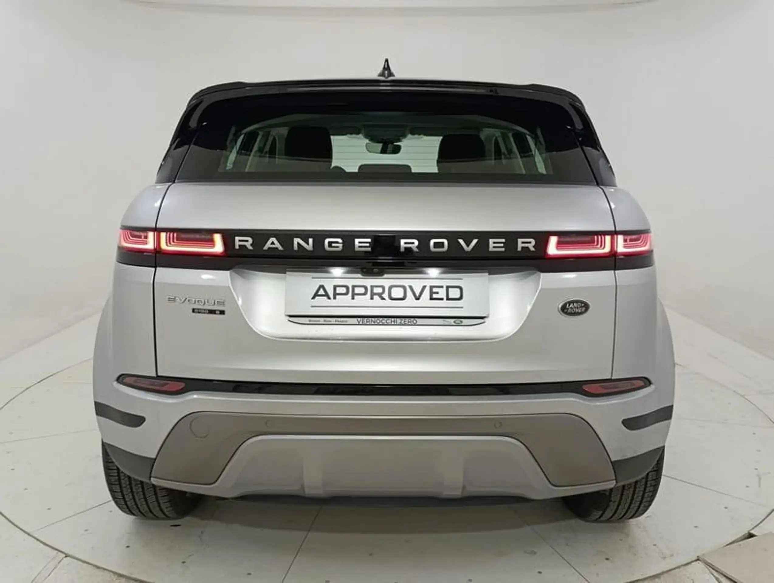 Land Rover - Range Rover Evoque