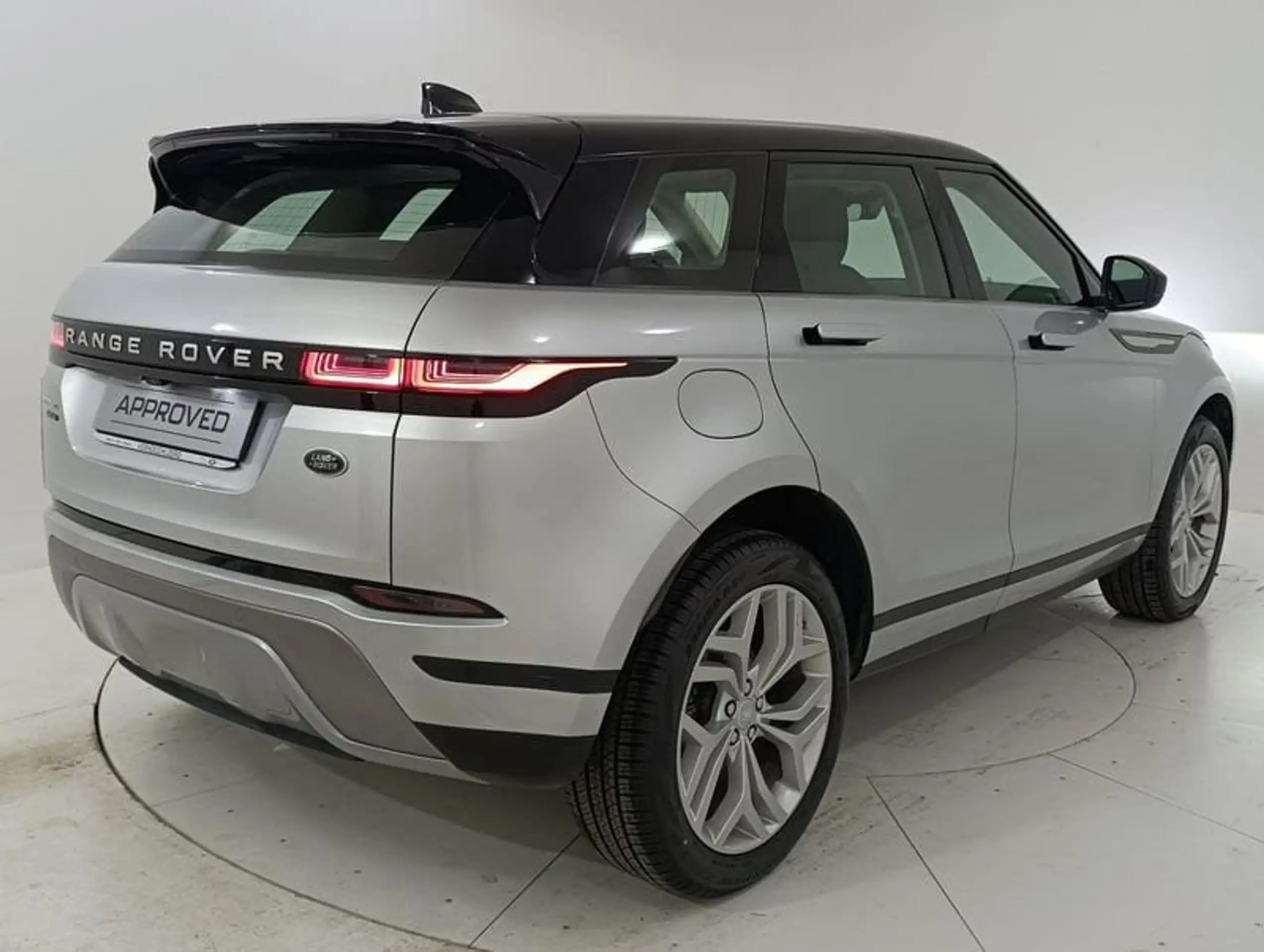 Land Rover - Range Rover Evoque