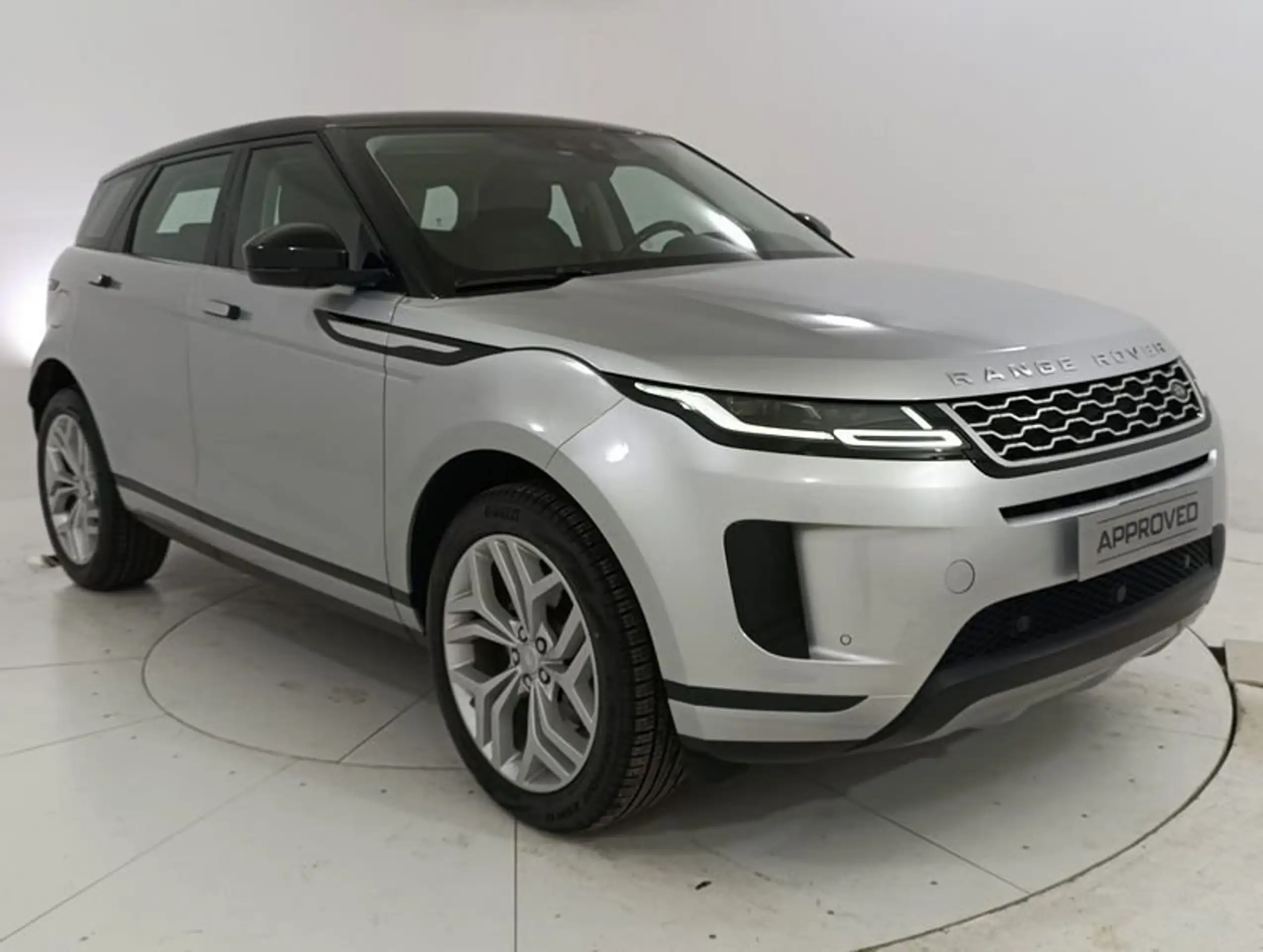 Land Rover - Range Rover Evoque