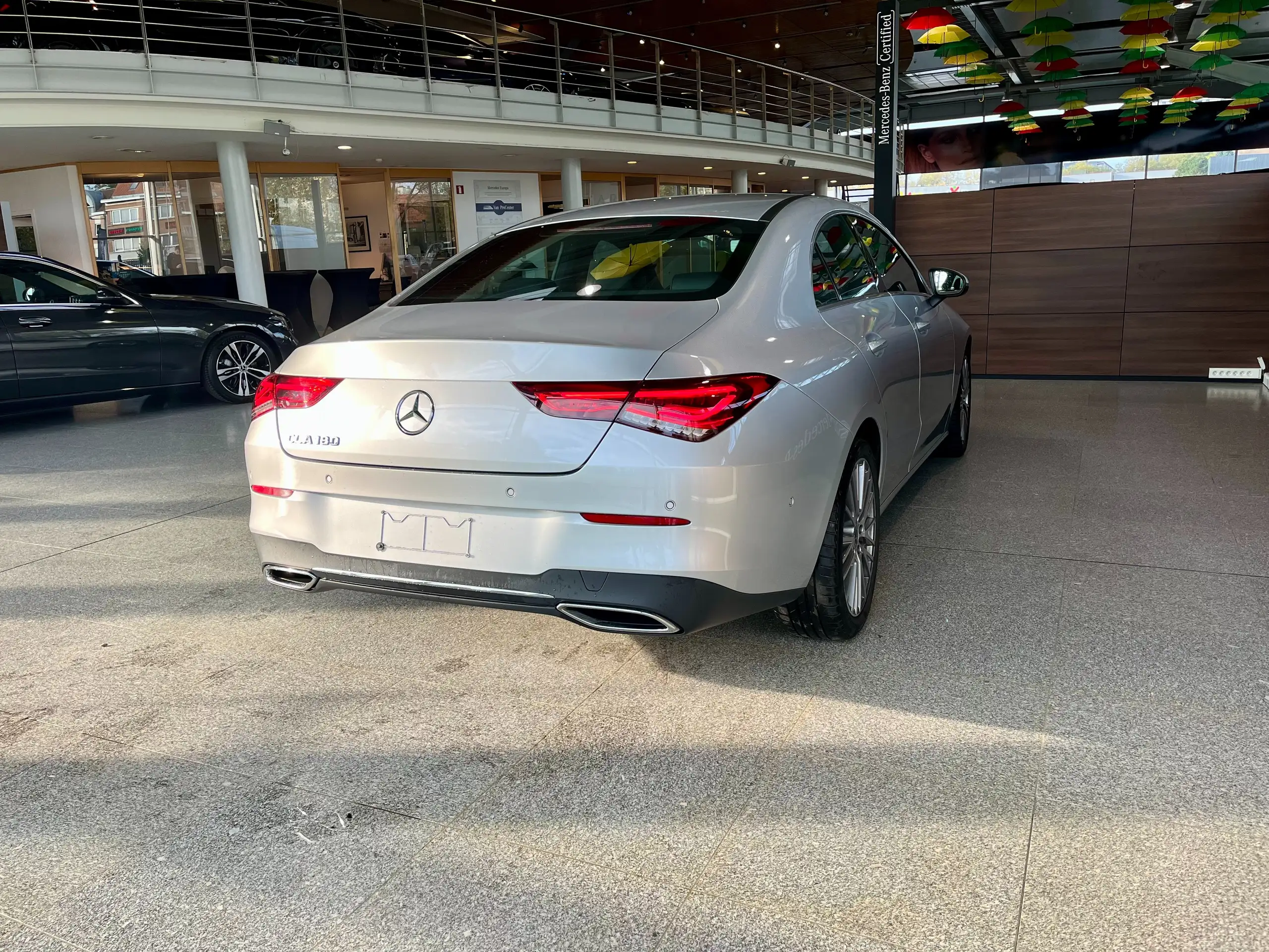 Mercedes-Benz - CLA 180