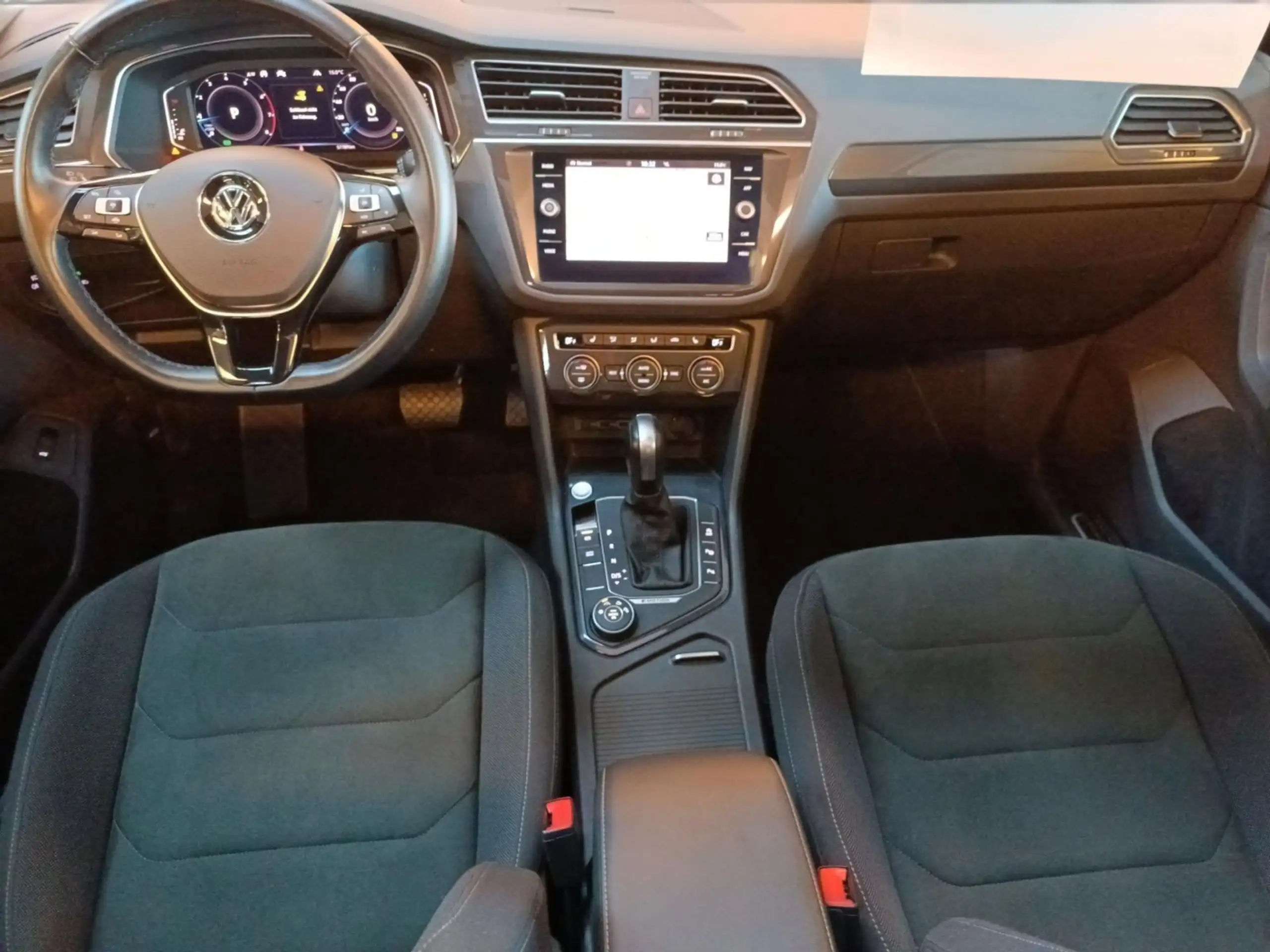 Volkswagen - Tiguan