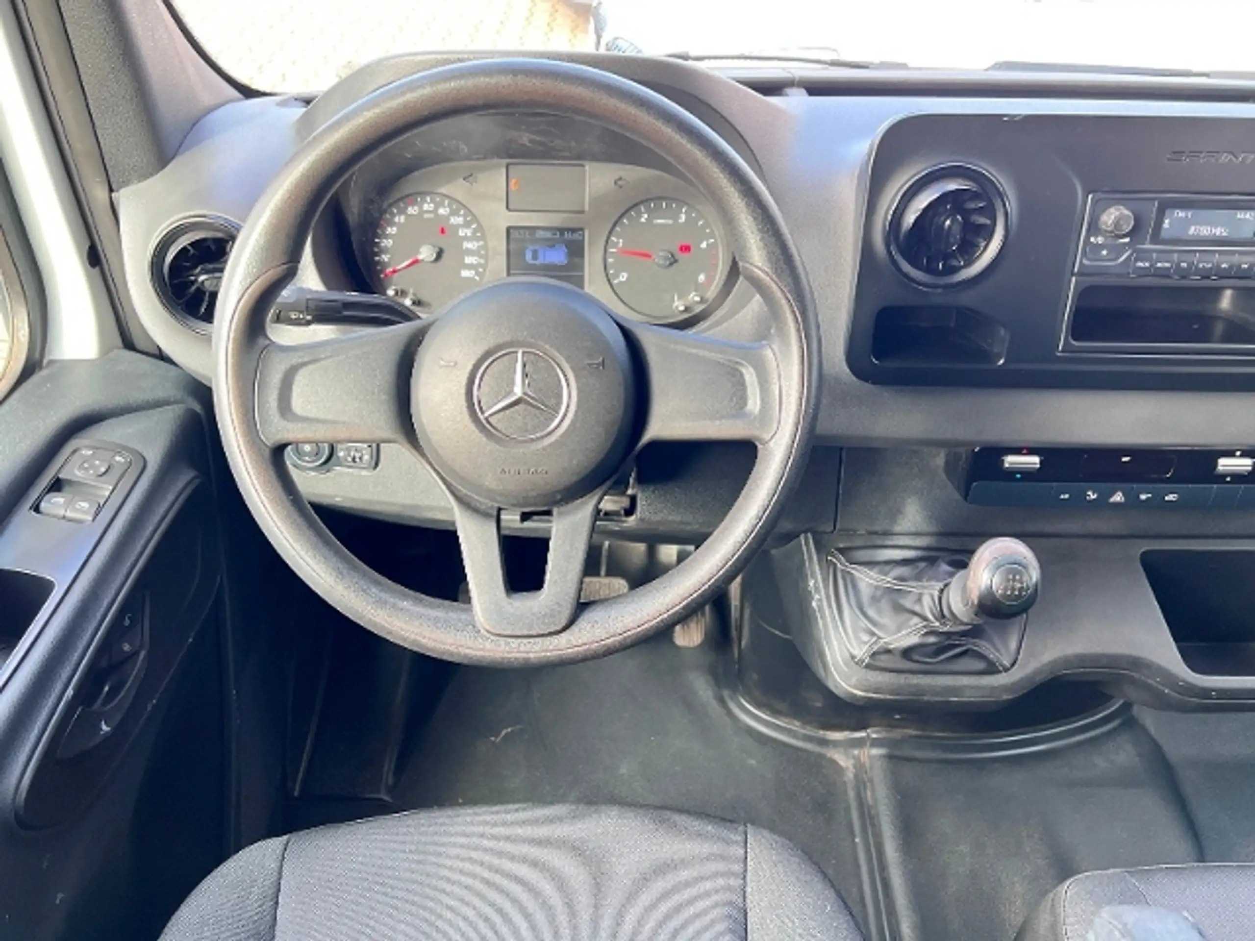 Mercedes-Benz - Sprinter