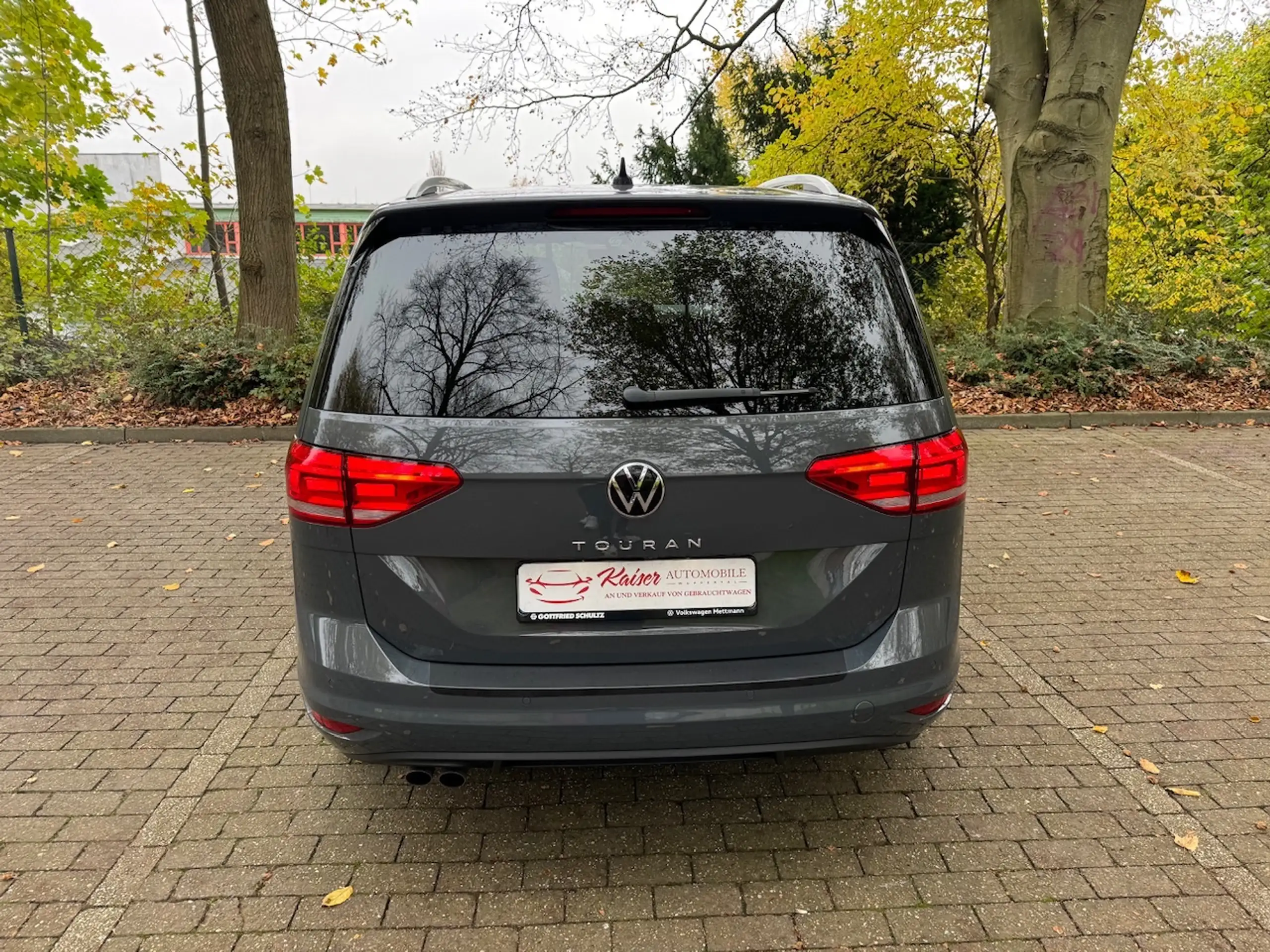 Volkswagen - Touran