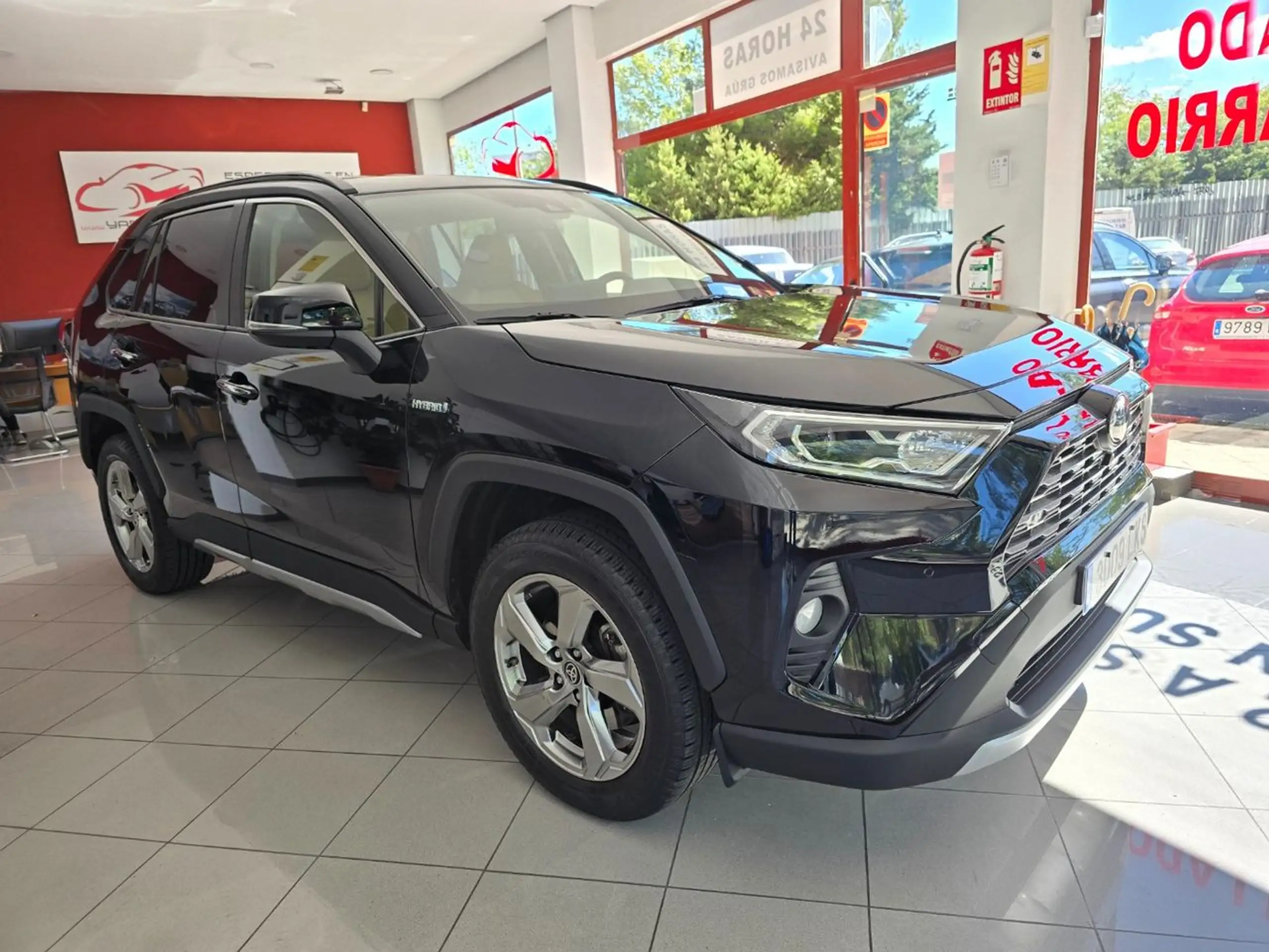 Toyota - RAV 4