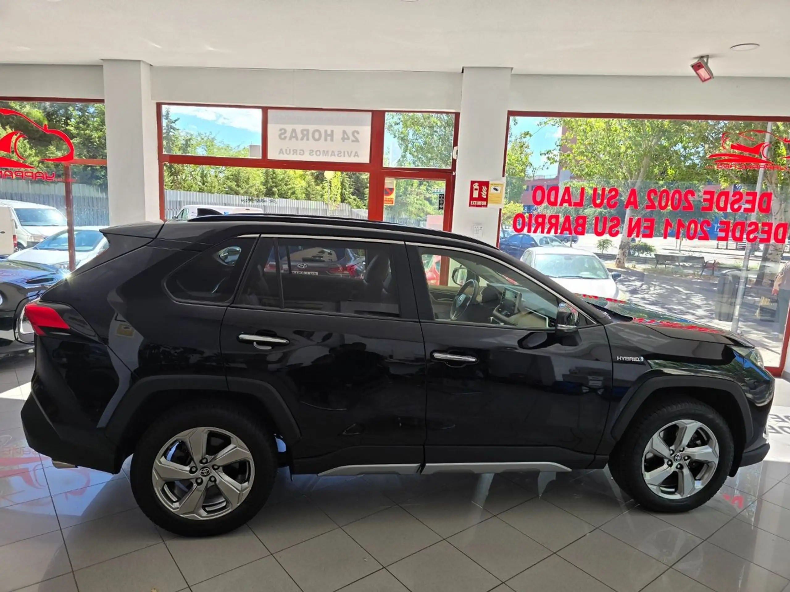 Toyota - RAV 4