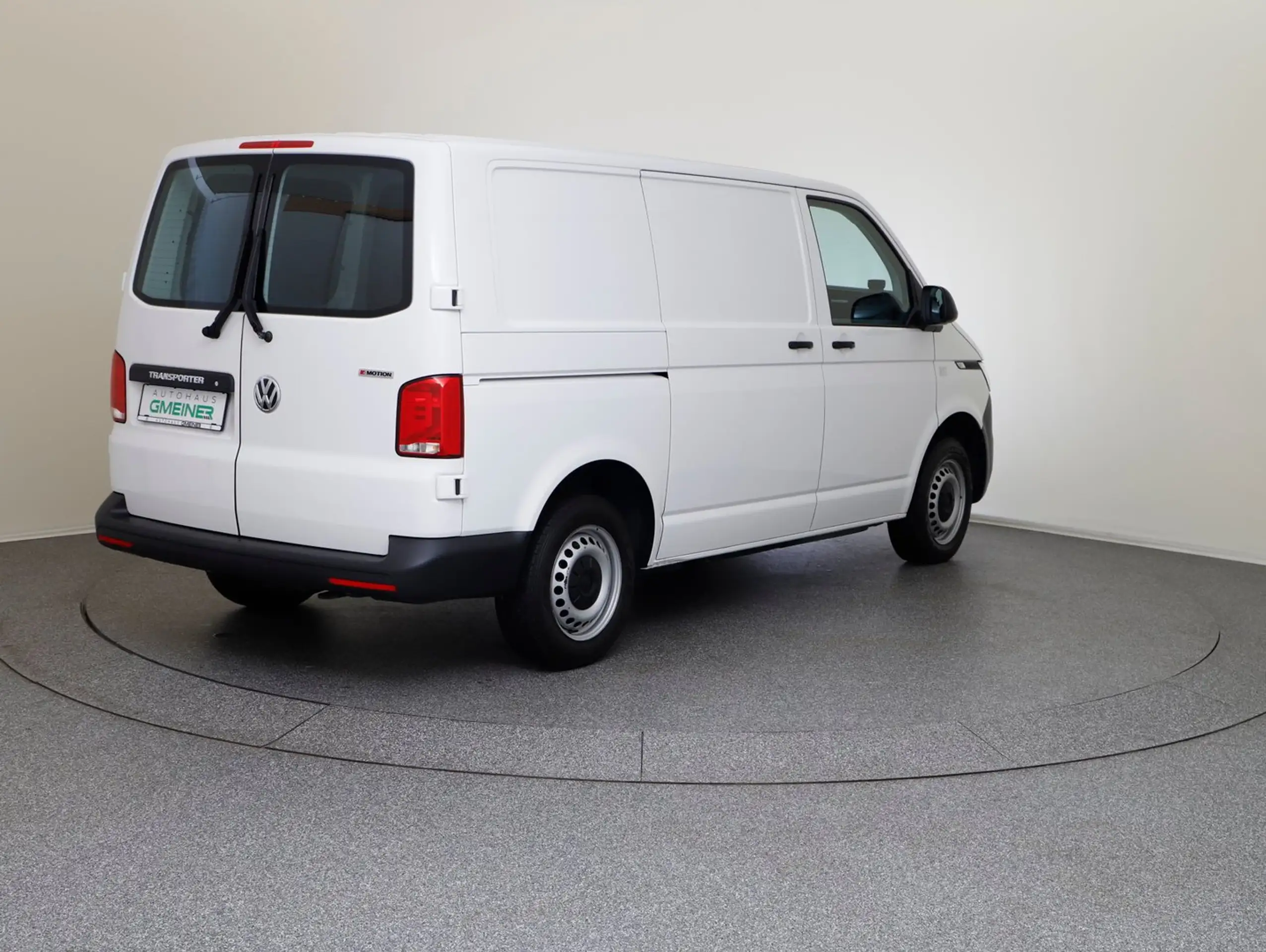 Volkswagen - T6.1 Transporter