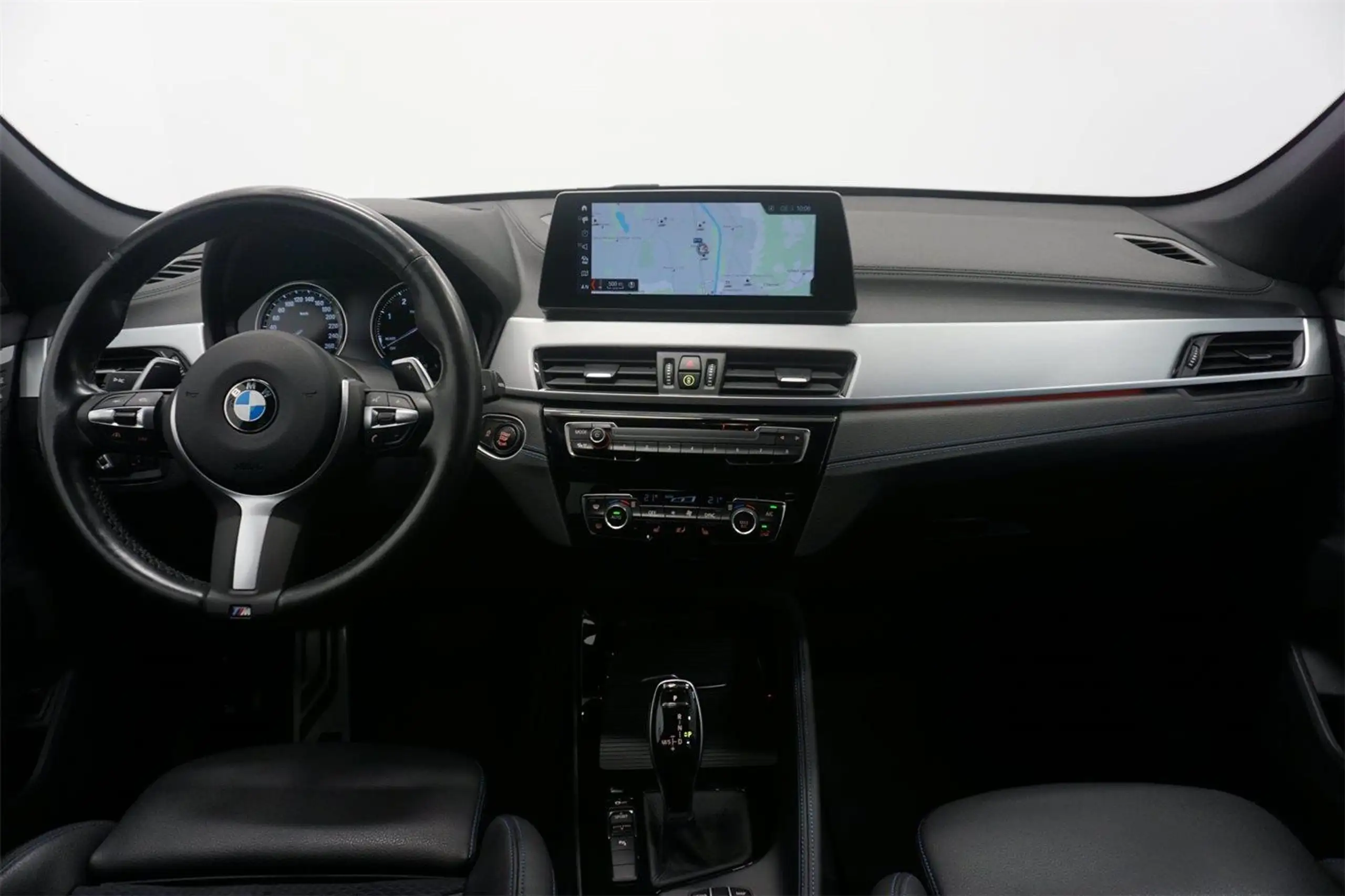 BMW - X1