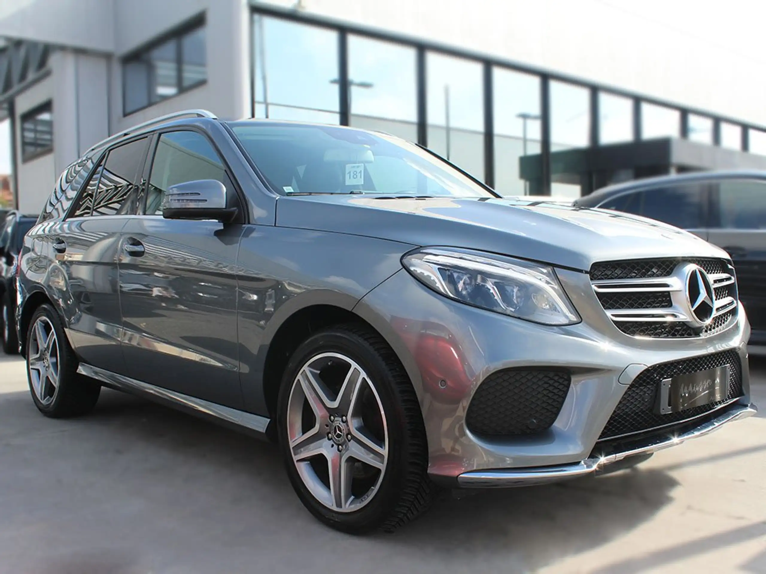 Mercedes-Benz - GLE 250