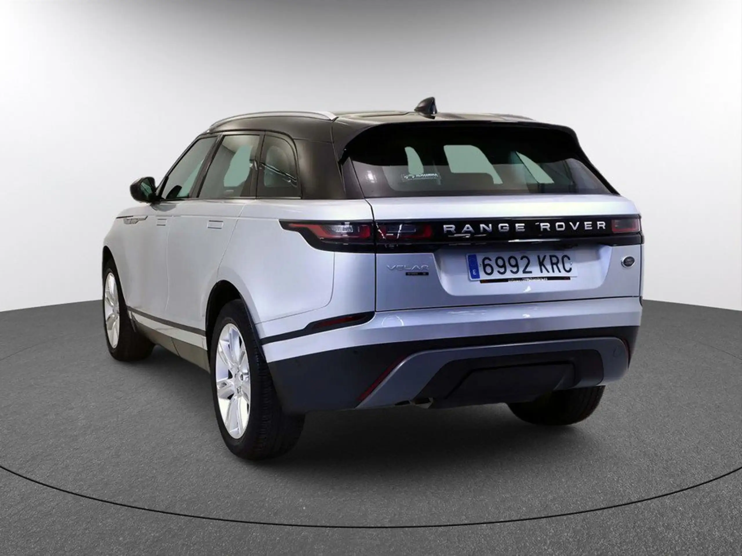 Land Rover - Range Rover Velar