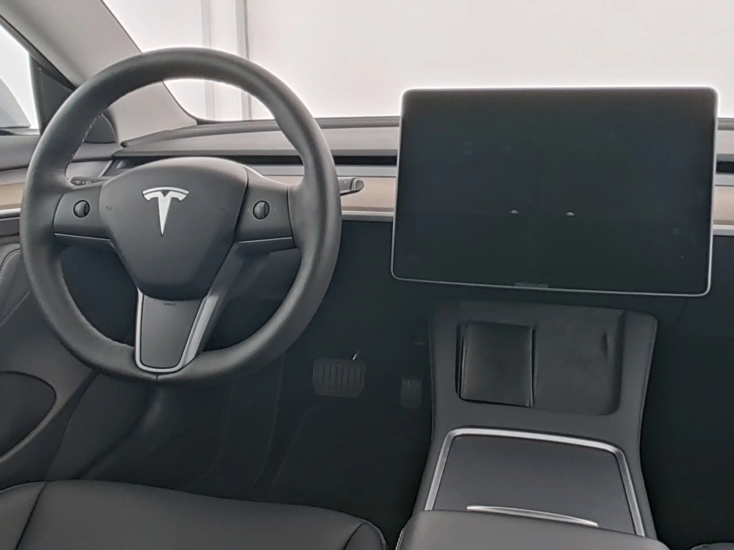 Tesla - Model 3