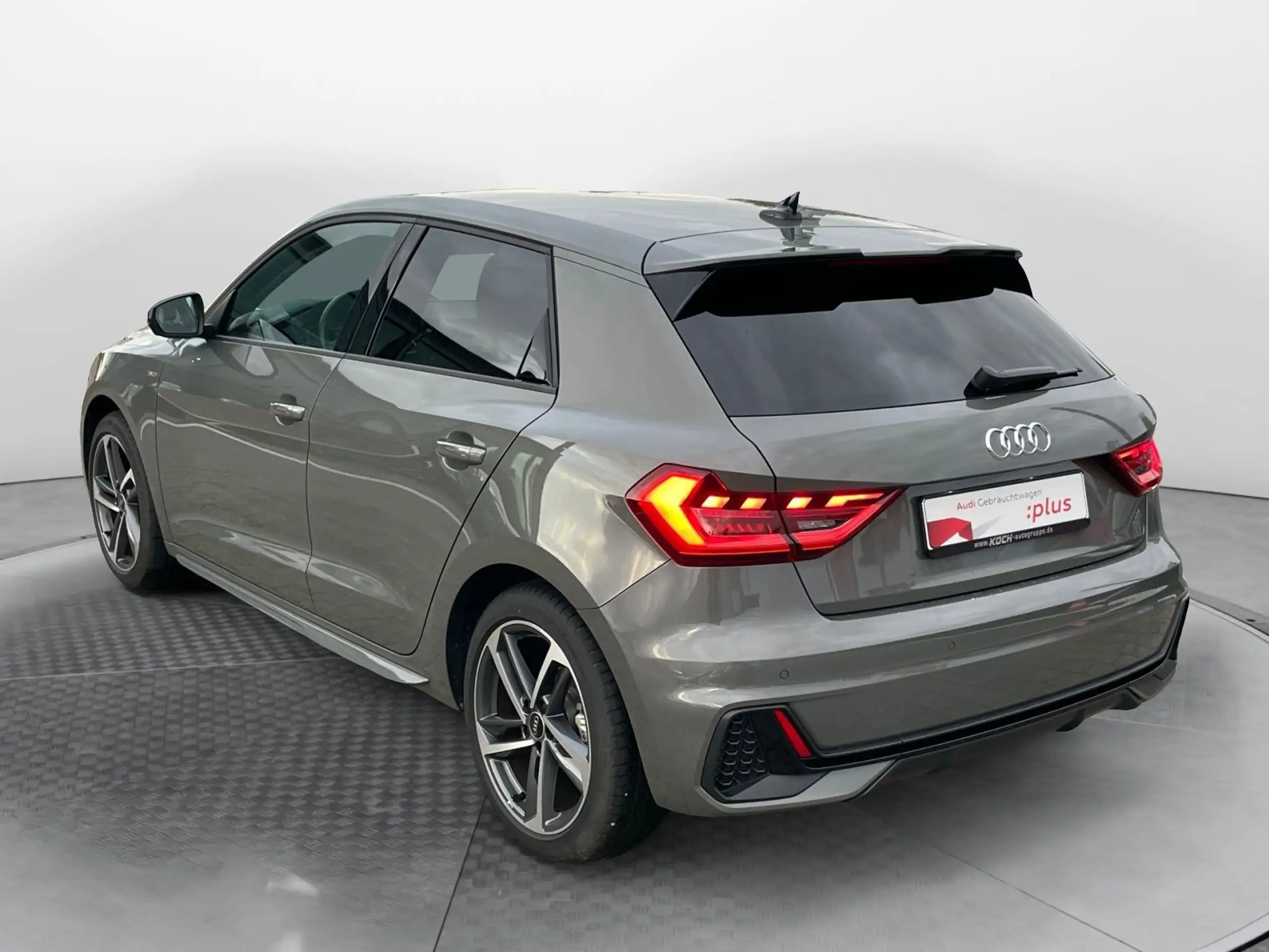 Audi - A1