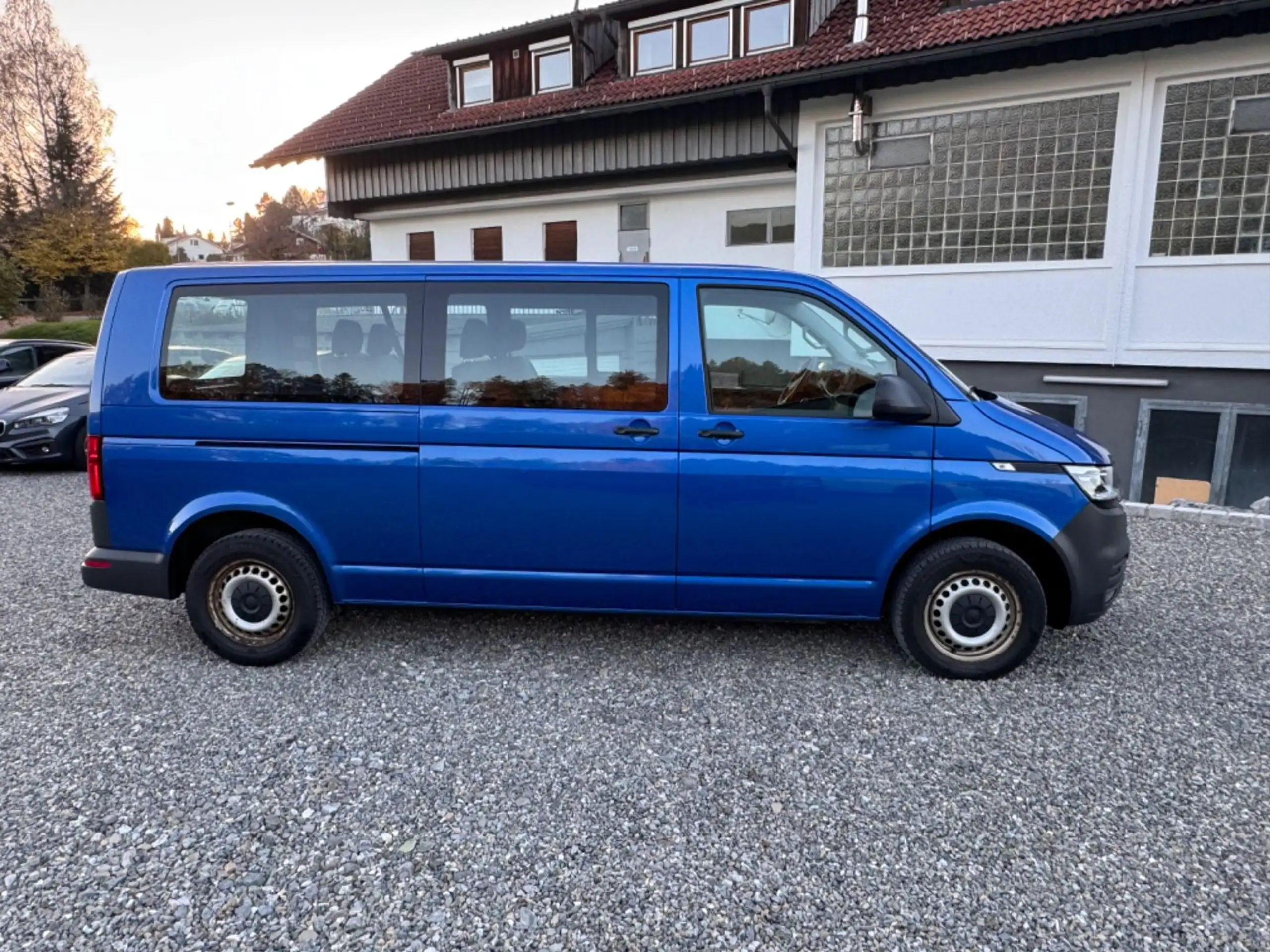 Volkswagen - T6 Transporter