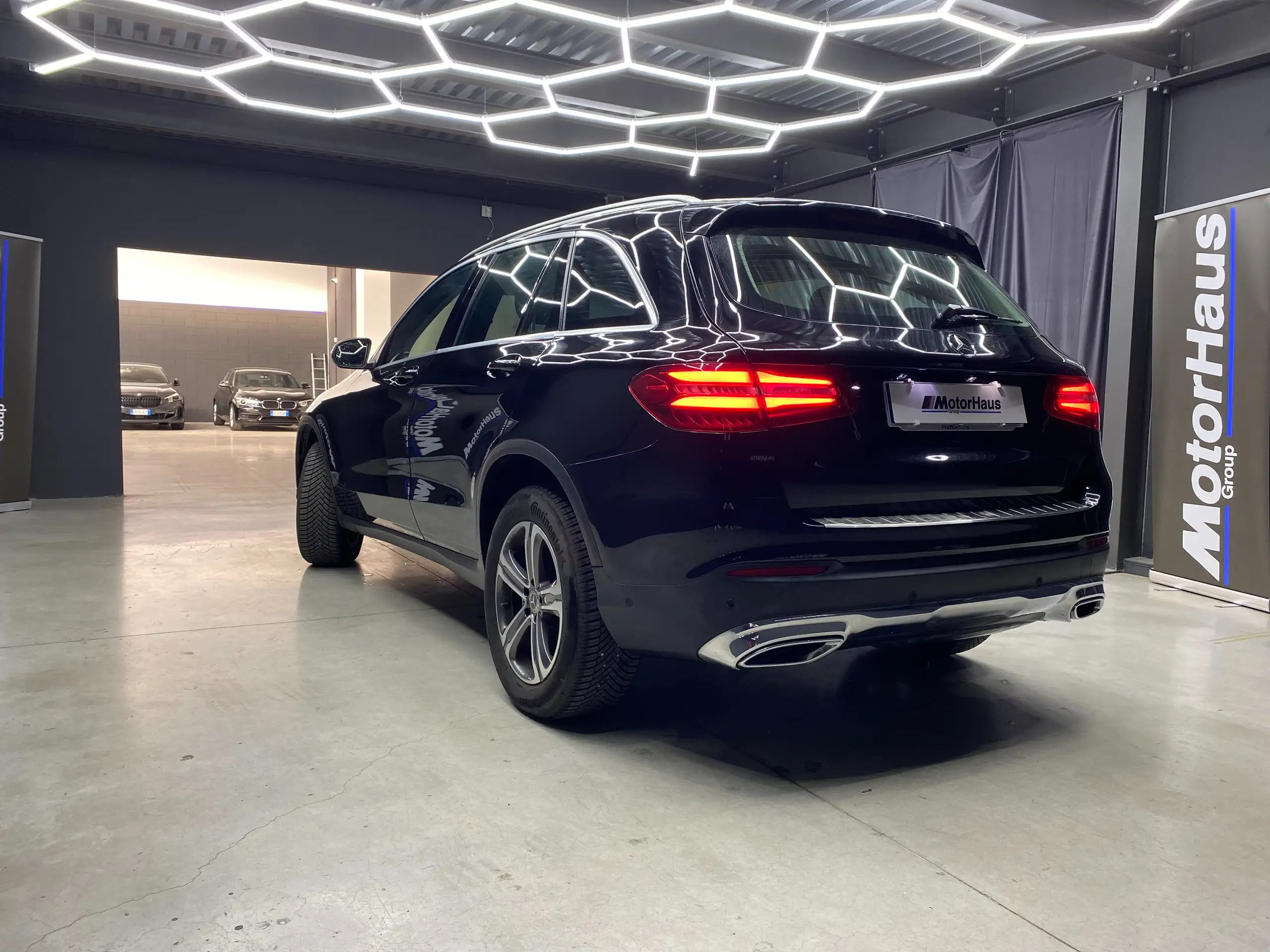 Mercedes-Benz - GLC 220