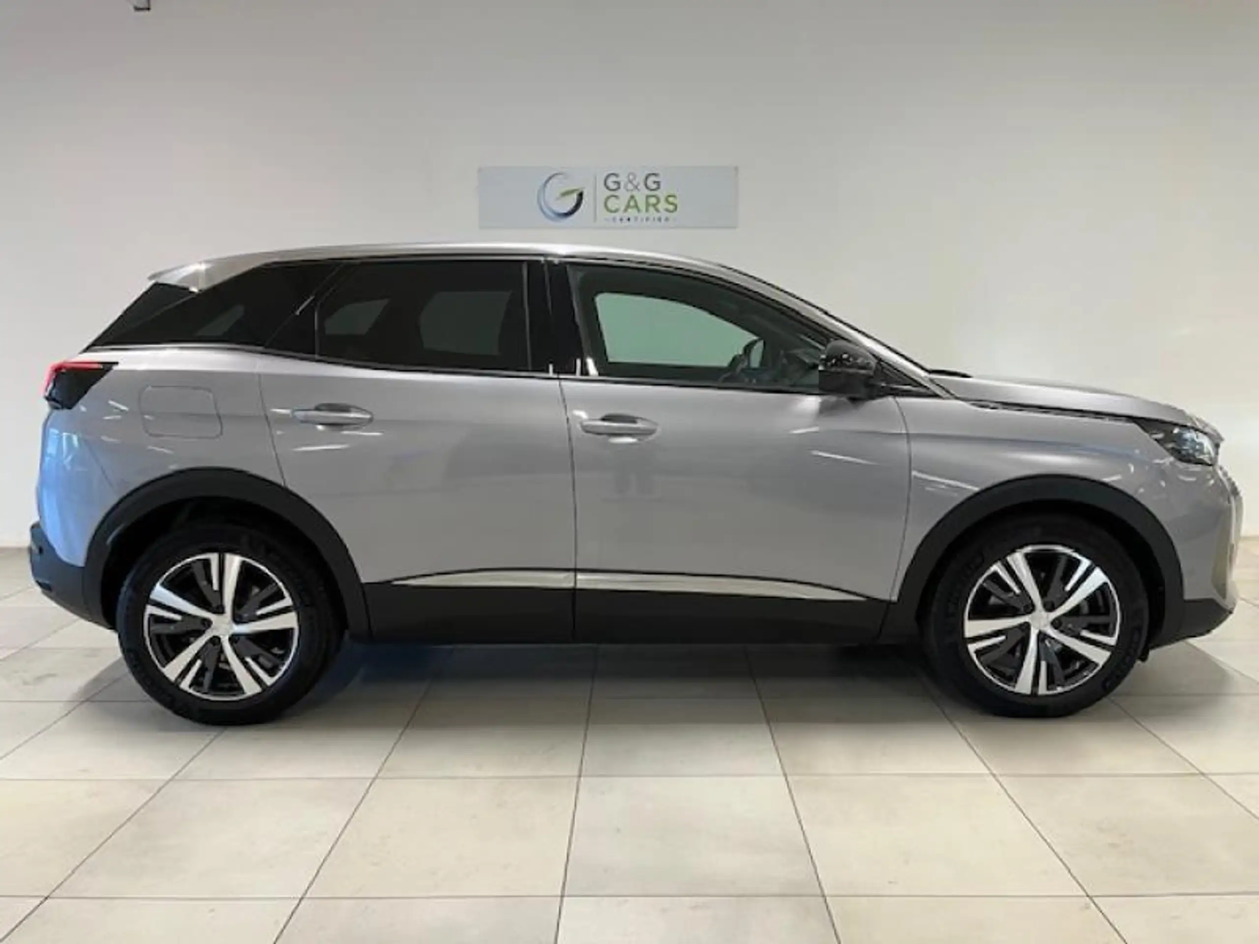 Peugeot - 3008