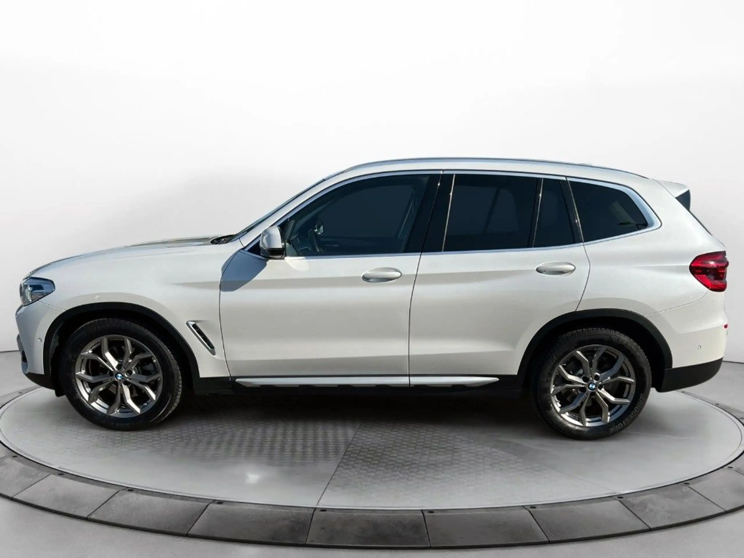 BMW - X3