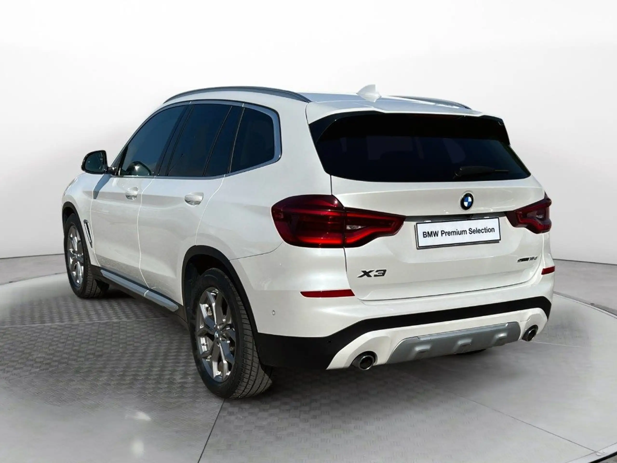 BMW - X3